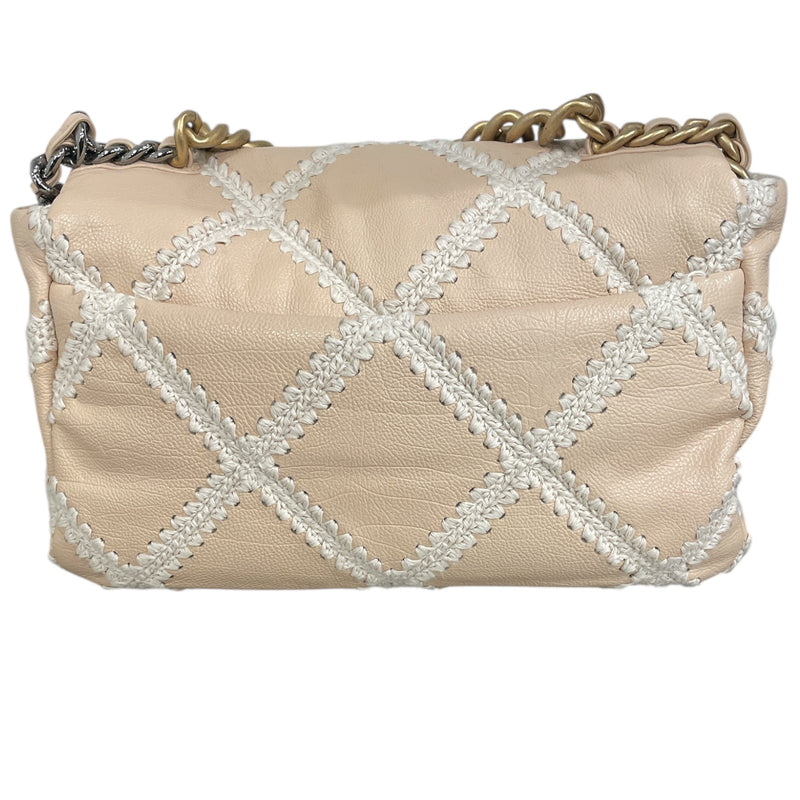 CHANEL/Cross Body Bag/Leather/PNK/CHANEL 19 CROCHET