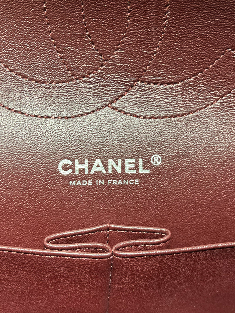 CHANEL/Clutch Bag/Leather/BLK/JUMBO QUITLTED BAG