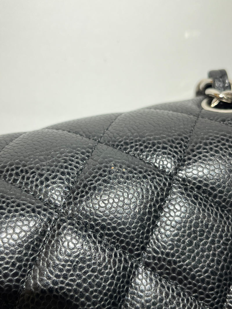 CHANEL/Clutch Bag/Leather/BLK/JUMBO QUITLTED BAG