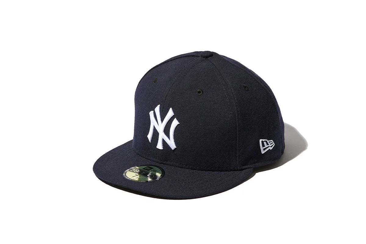 NEW ERA cap with "NY" Yankees logo
