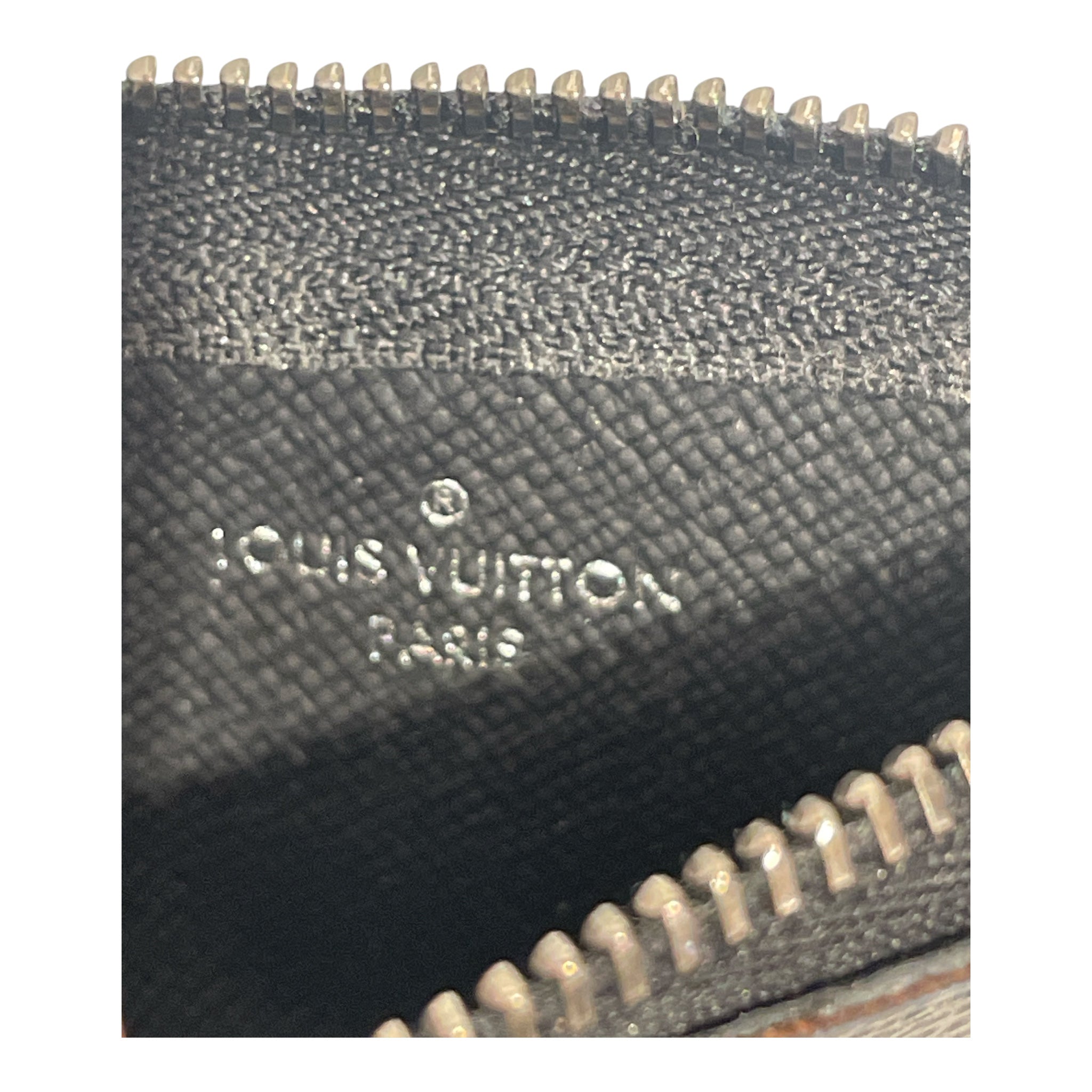 LOUIS VUITTON/Coin Wallet/Monogram/GRY/Eclipse Reverse Key Pouch view 4