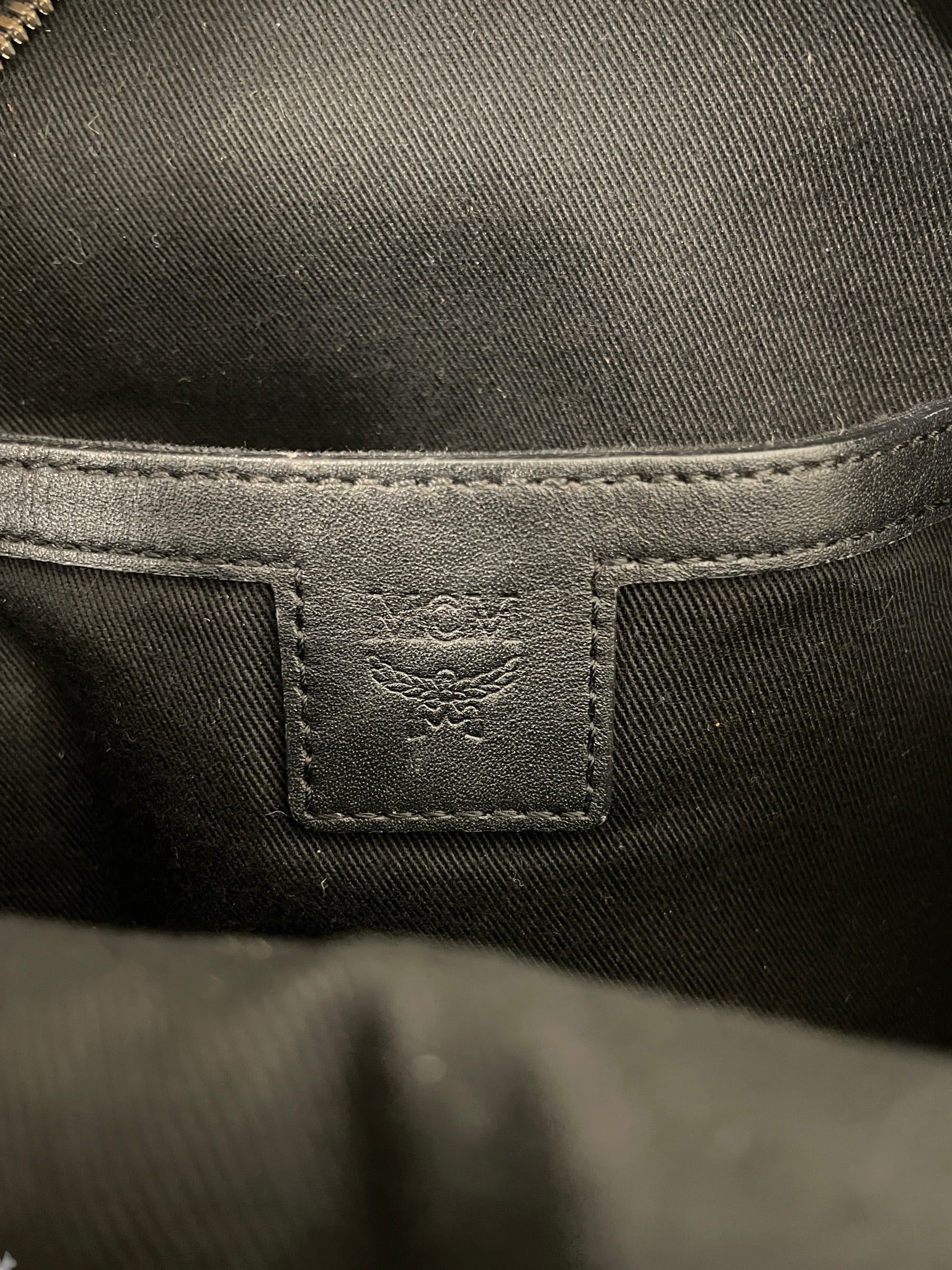 MCM/Backpack/Monogram/Leather/BLK/5962d mini spikes view 3