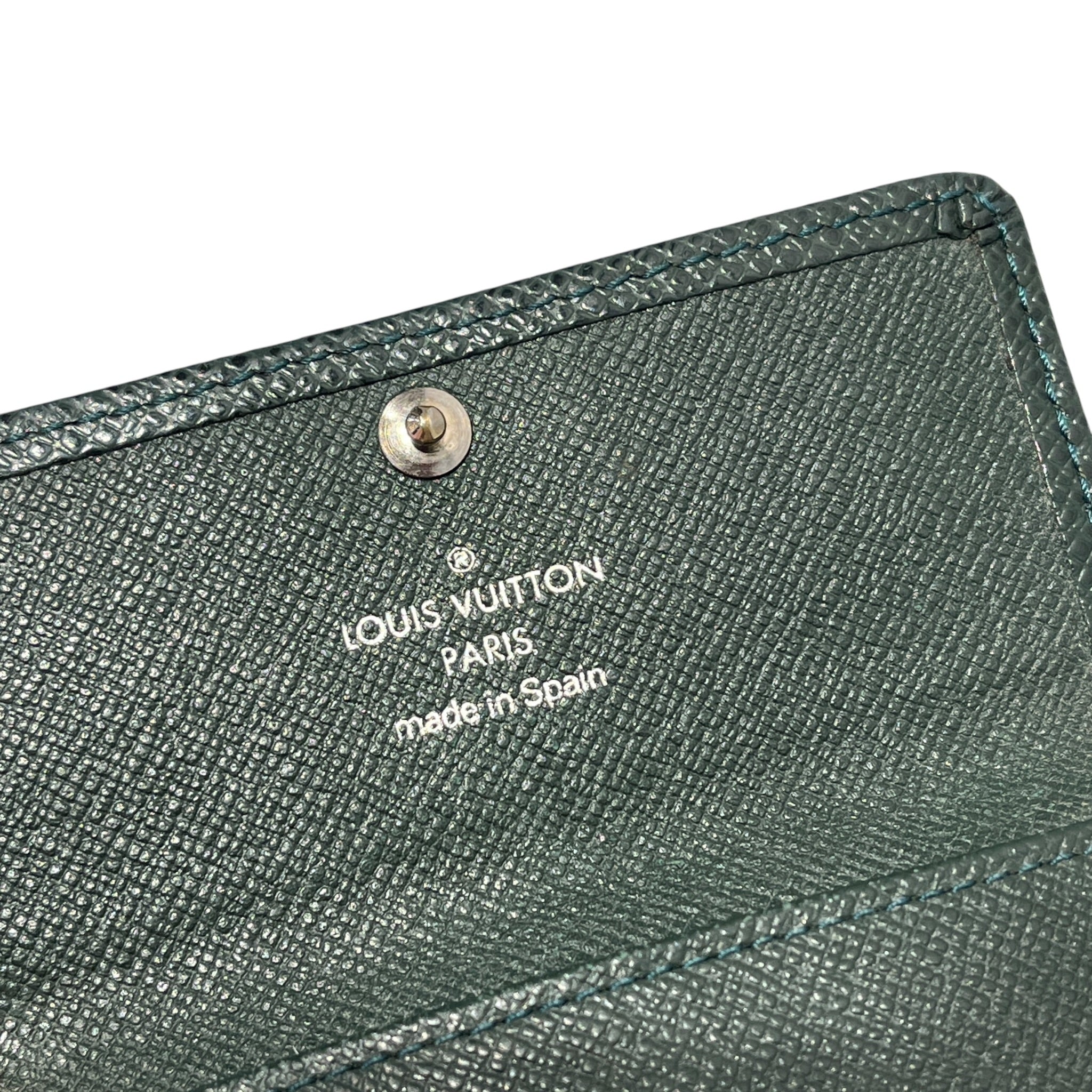 LOUIS VUITTON/Key Holder/Leather/GRN/taiga button key case view 7