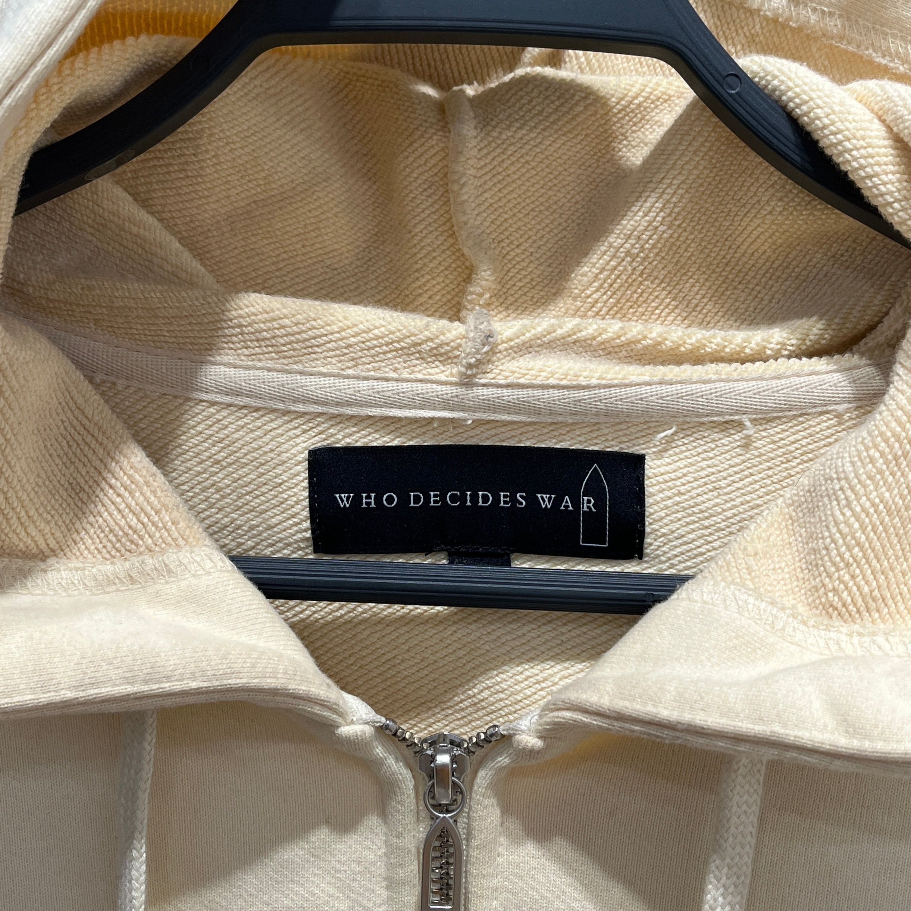 WHO DECIDES WAR/Zip Up Hoodie/L/Cotton/CRM/Engulfed Memories Hoodie view 3