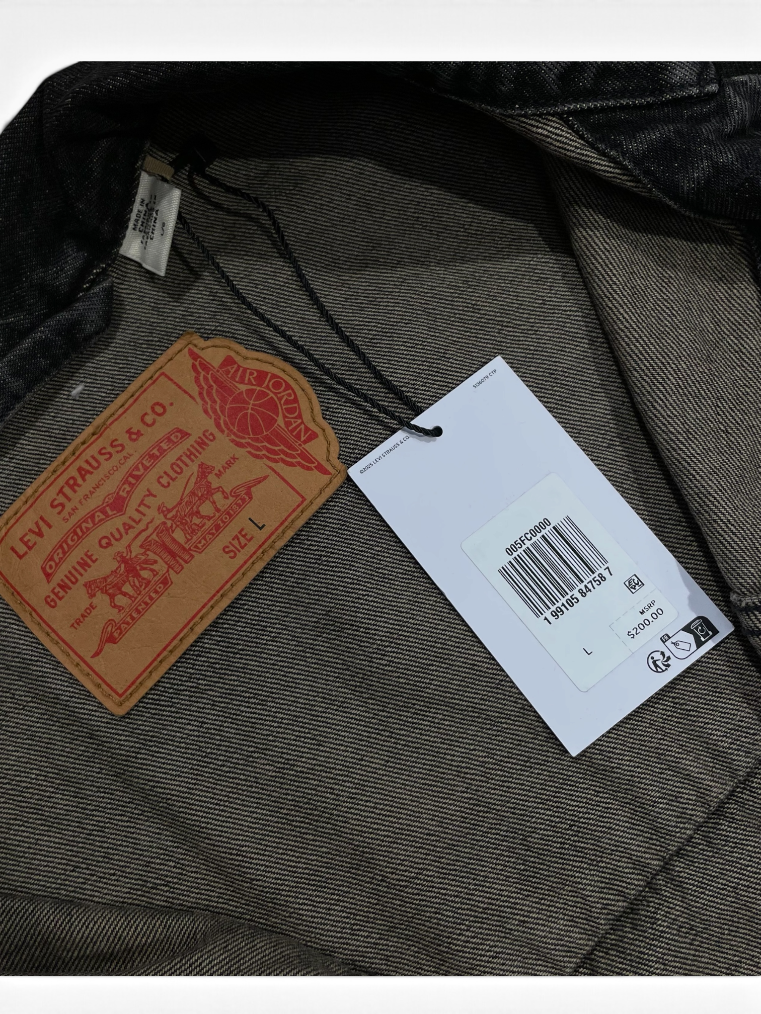 JORDAN BRAND/Levis Circle R/Denim Jkt/L/Denim/BLK/LEVIS X AIR JORDAN view 3
