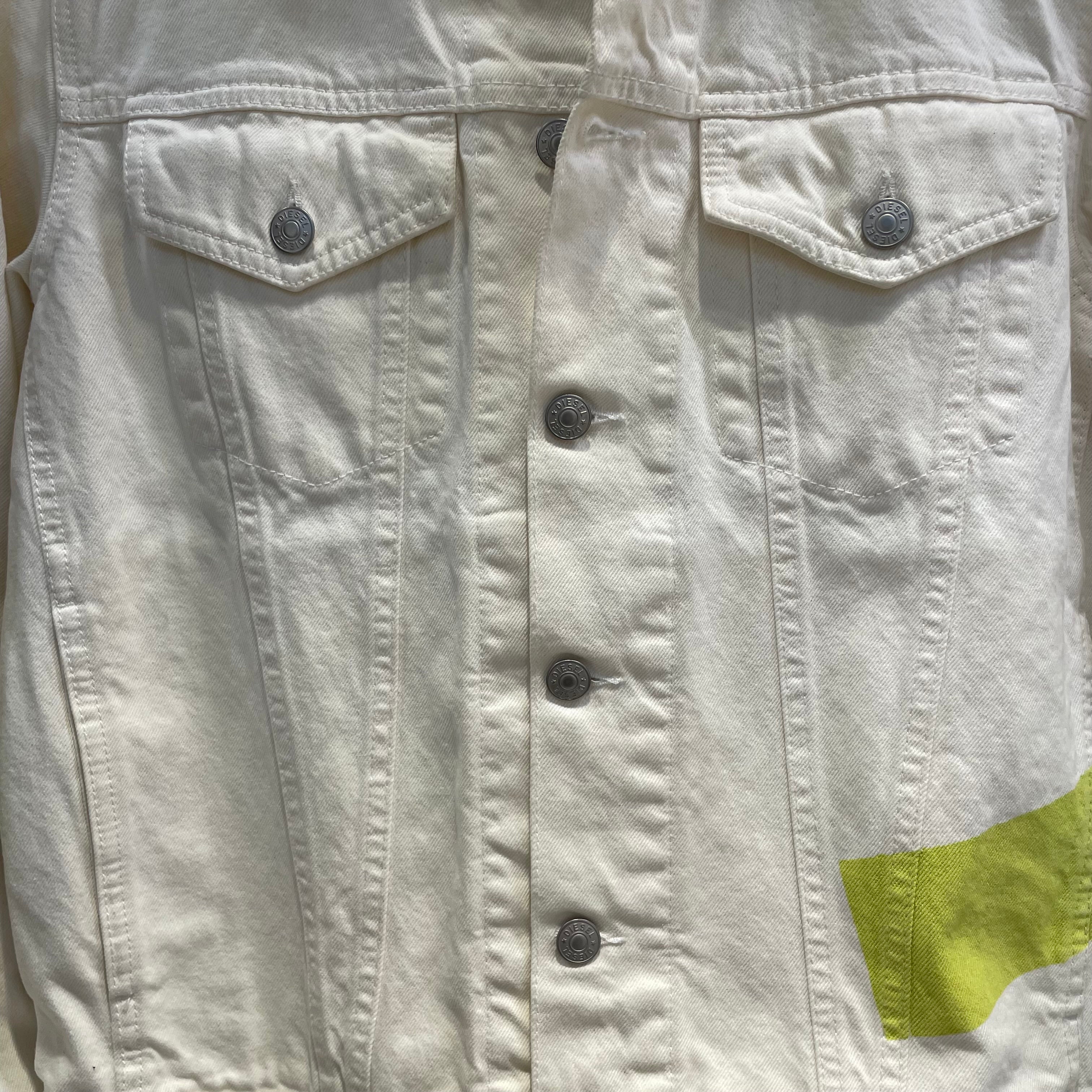 DIESEL/Denim Jkt/S/Denim/CRM/All Over Print/NEON YEL STRIPE DESN ON BACK view 3