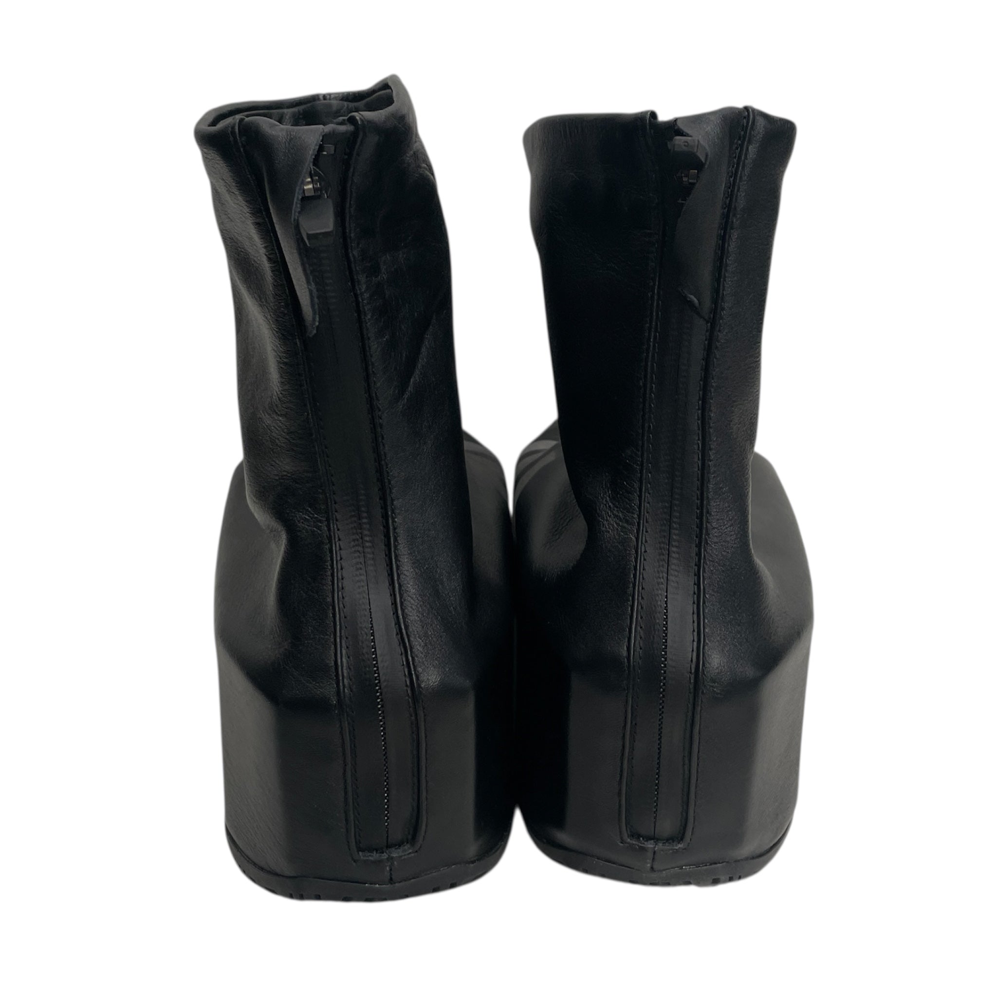 Y-3/Pull-On Boots/US 9/Leather/BLK/KYASU OVERBOOT view 3
