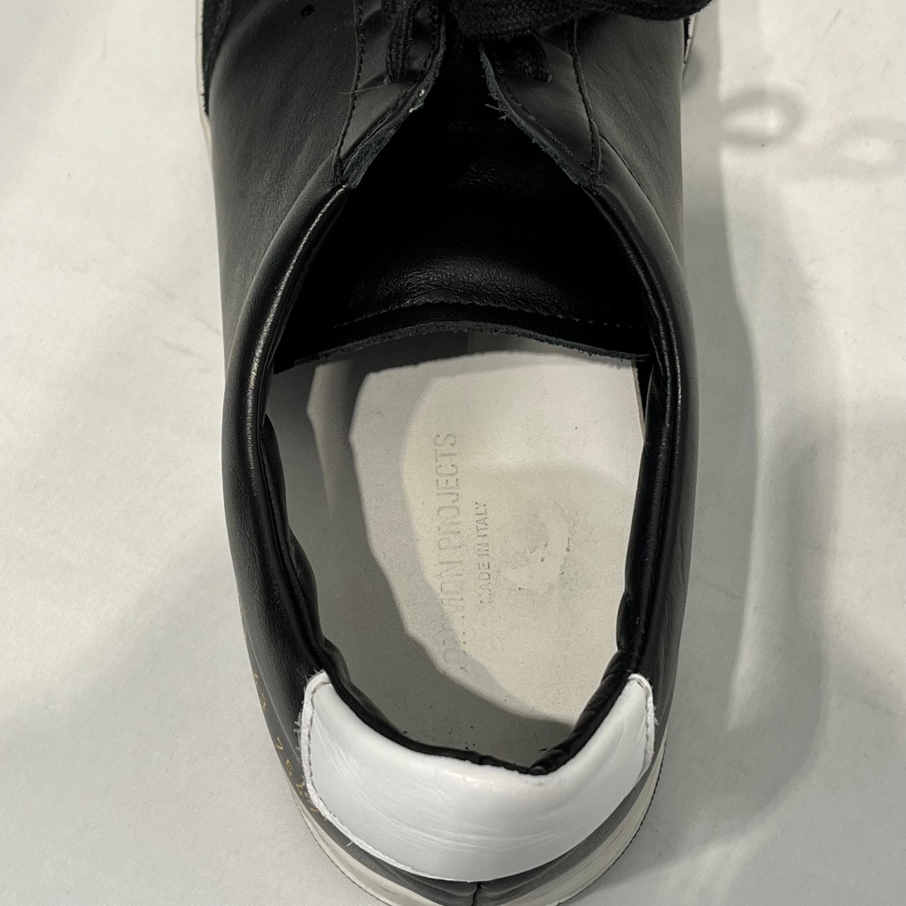 COMMON PROJECTS/Low-Sneakers/EU 43/Leather/BLK/ view 3