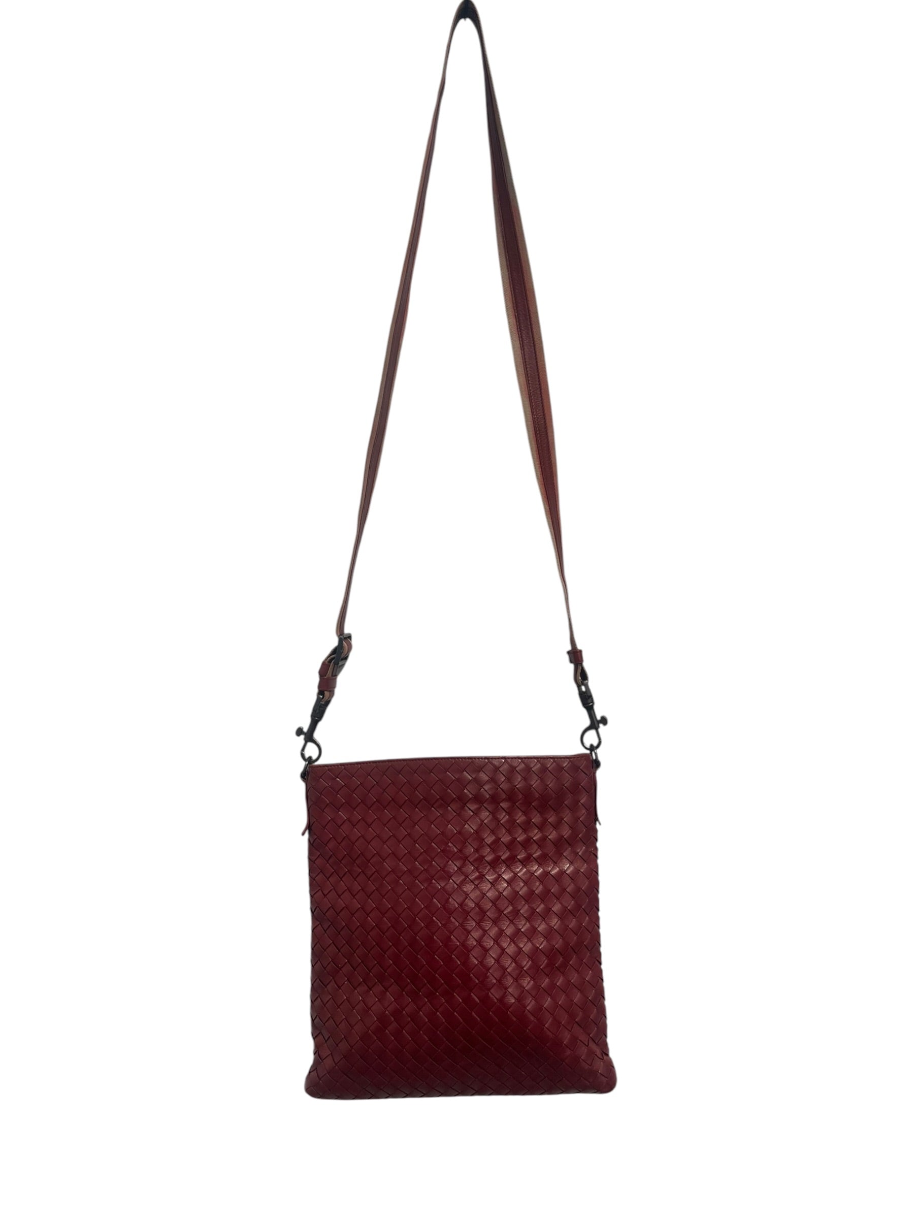BOTTEGA VENETA/Cross Body Bag/Leather/RED/WAFFLE LEATHER STITCH view 2