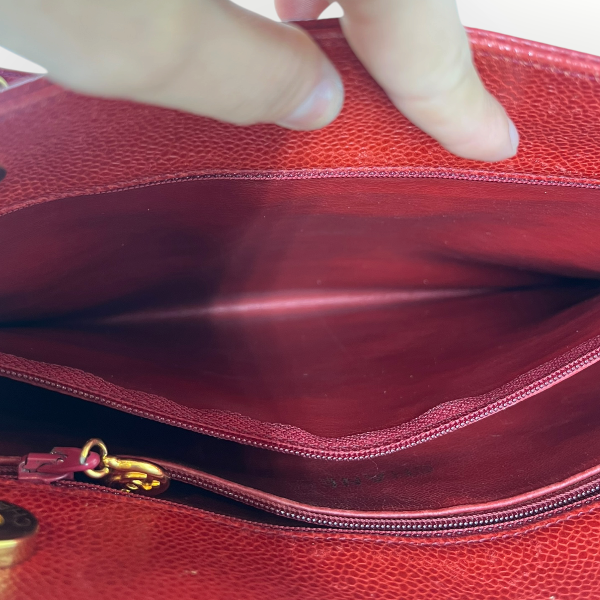 CHANEL/Tote Bag/Leather/RED/GST Cavier Tote view 5