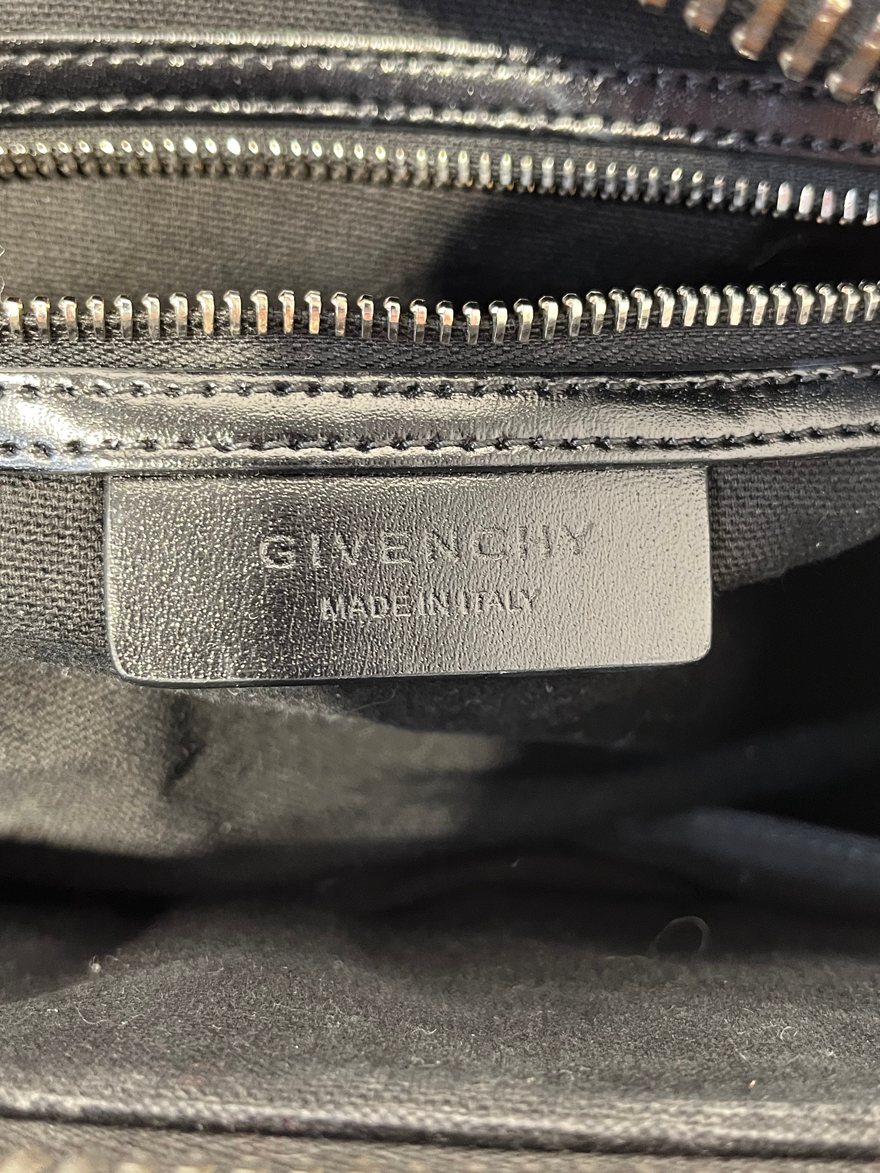 GIVENCHY/Bag/Leather/BLK/ view 8