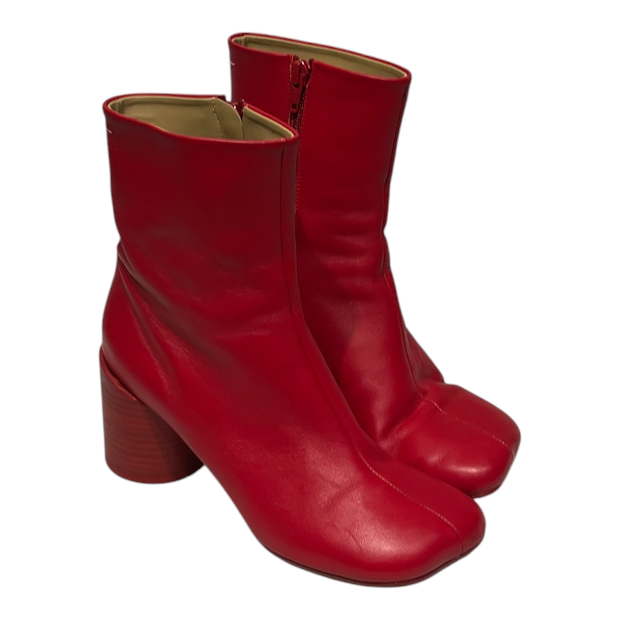 MM6/Boots/EU 38/RED/ view 1