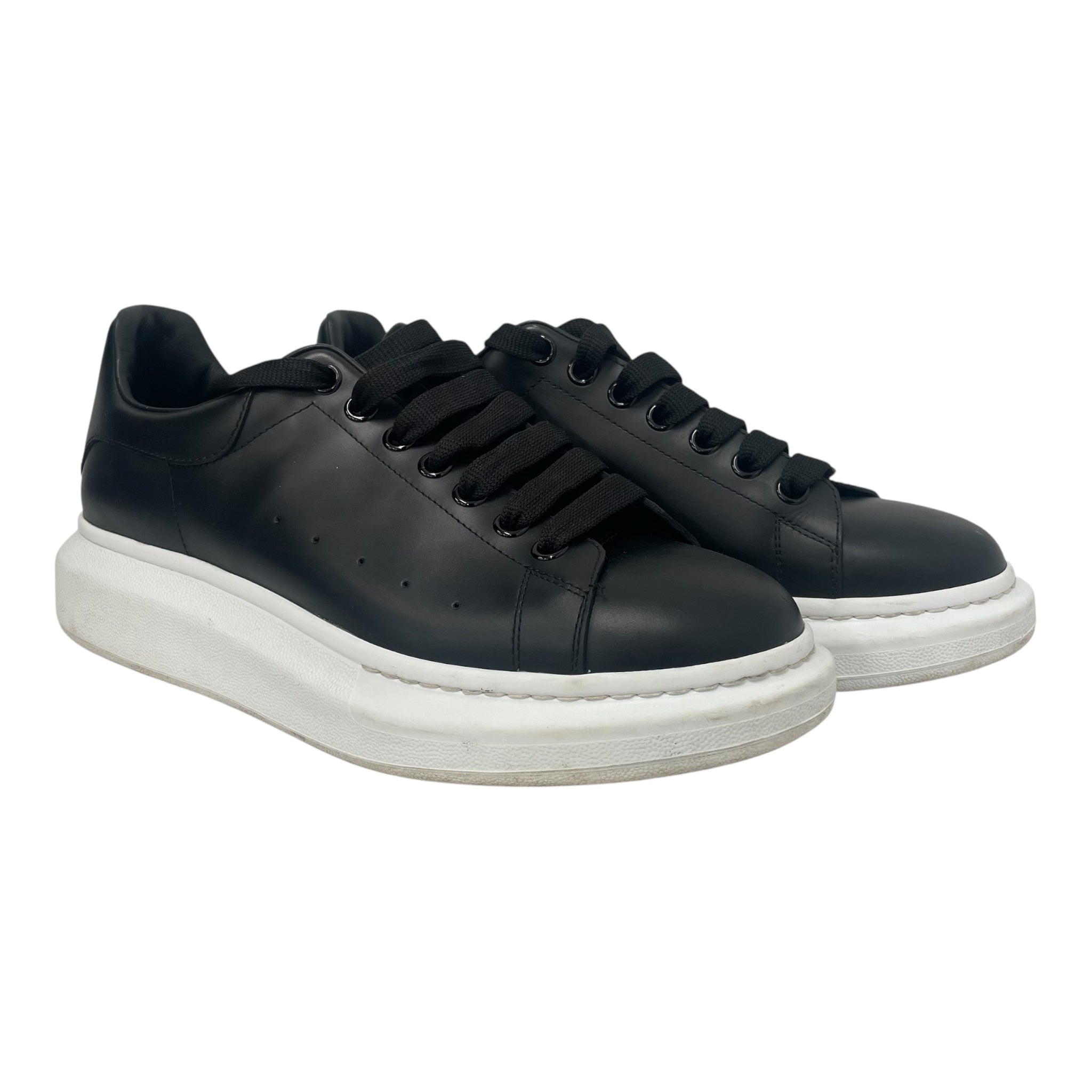 Alexander McQueen/Low-Sneakers/EU 44/Leather/BLK/BLACKSHOEGOLDLETTERING view 1