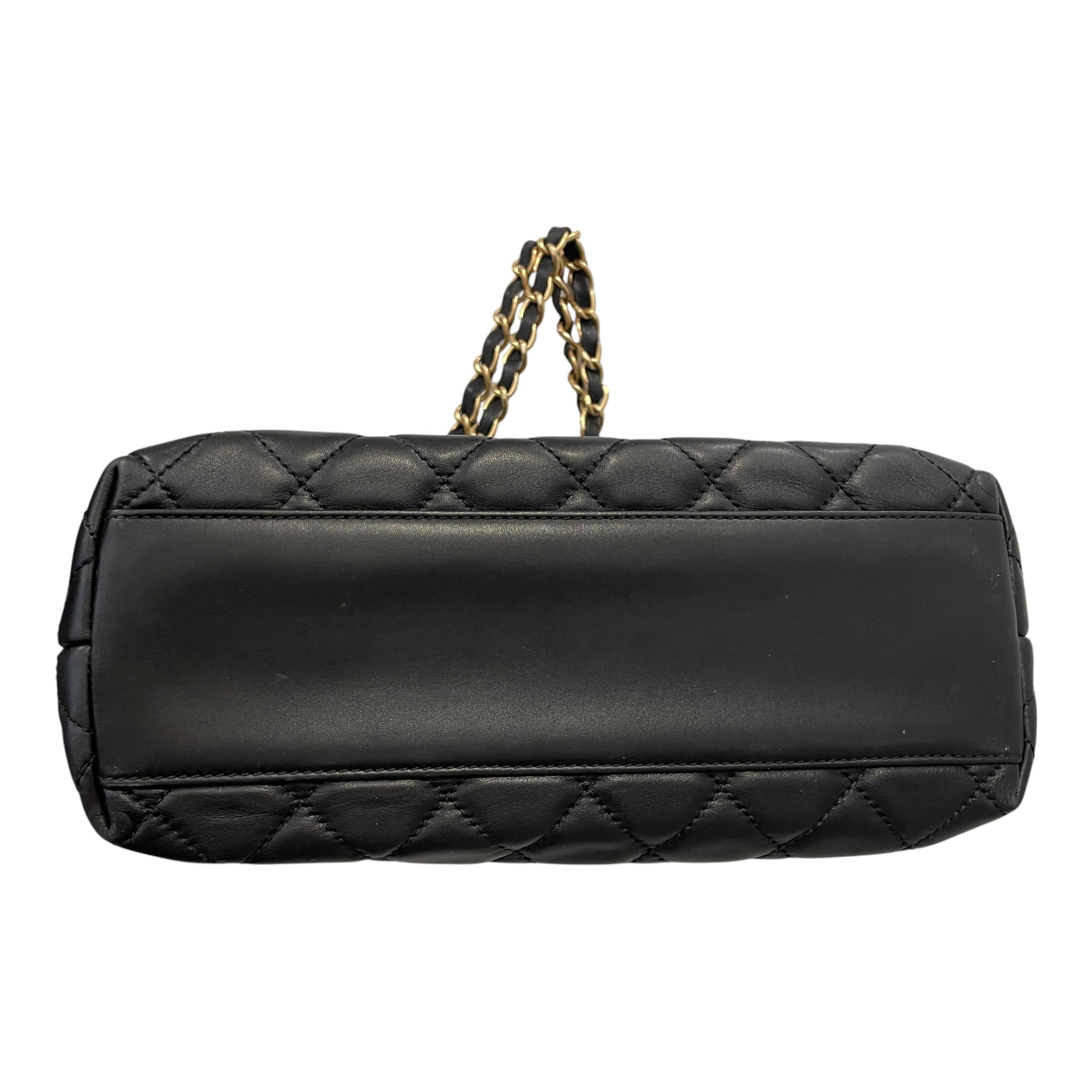 CHANEL/Hand Bag/Lambskin/BLK/quilted cc shoulder/cxmvq87 view 4