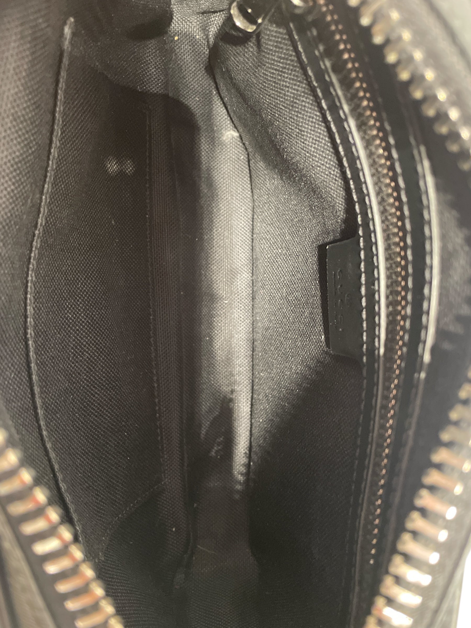 GUCCI/Cross Body Bag/Monogram/Leather/BLK/GG BELT BAG view 4