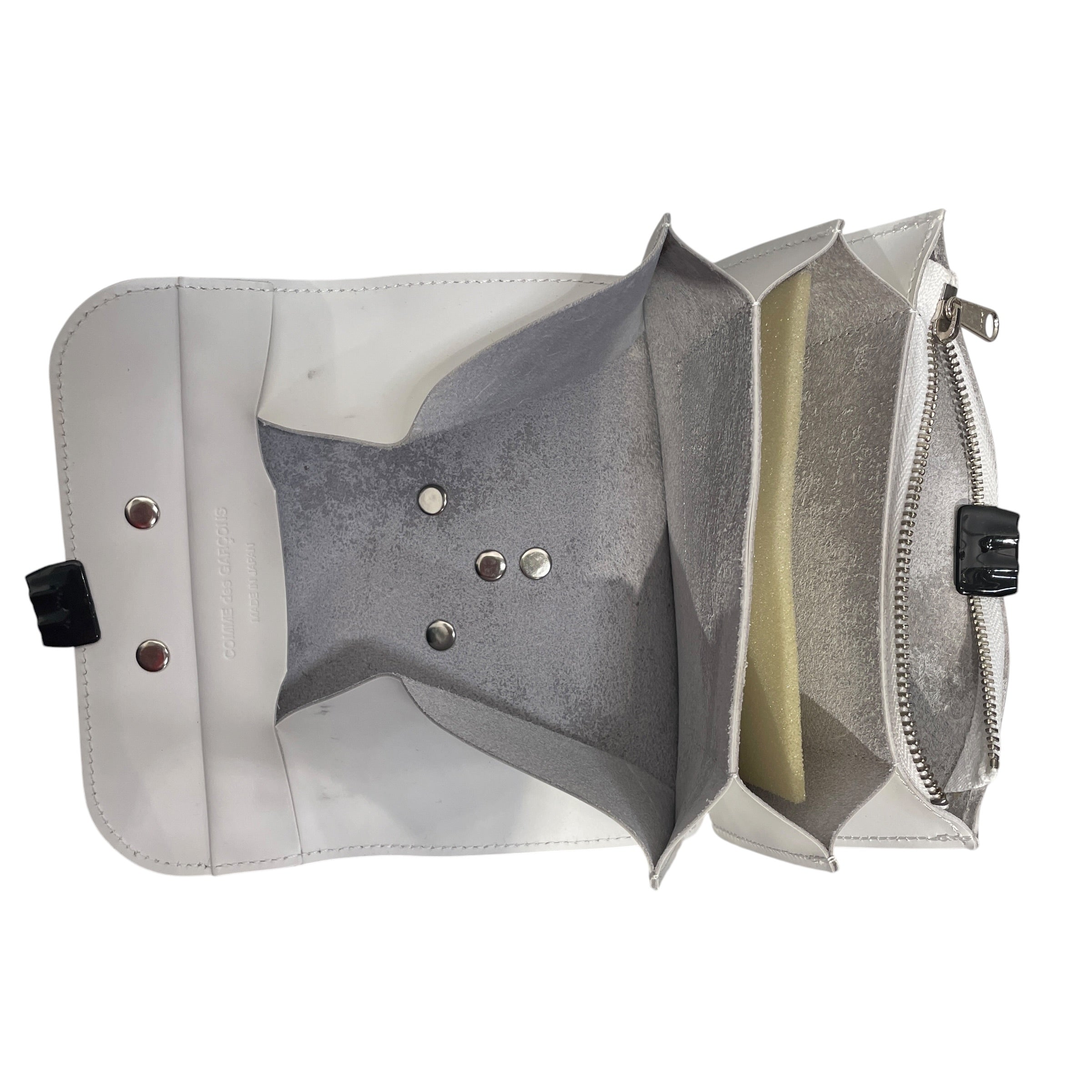 COMME des GARCONS/Wallet/Leather/WHT/BUCKLE W 2 SIL BUTTONS FRONT view 4