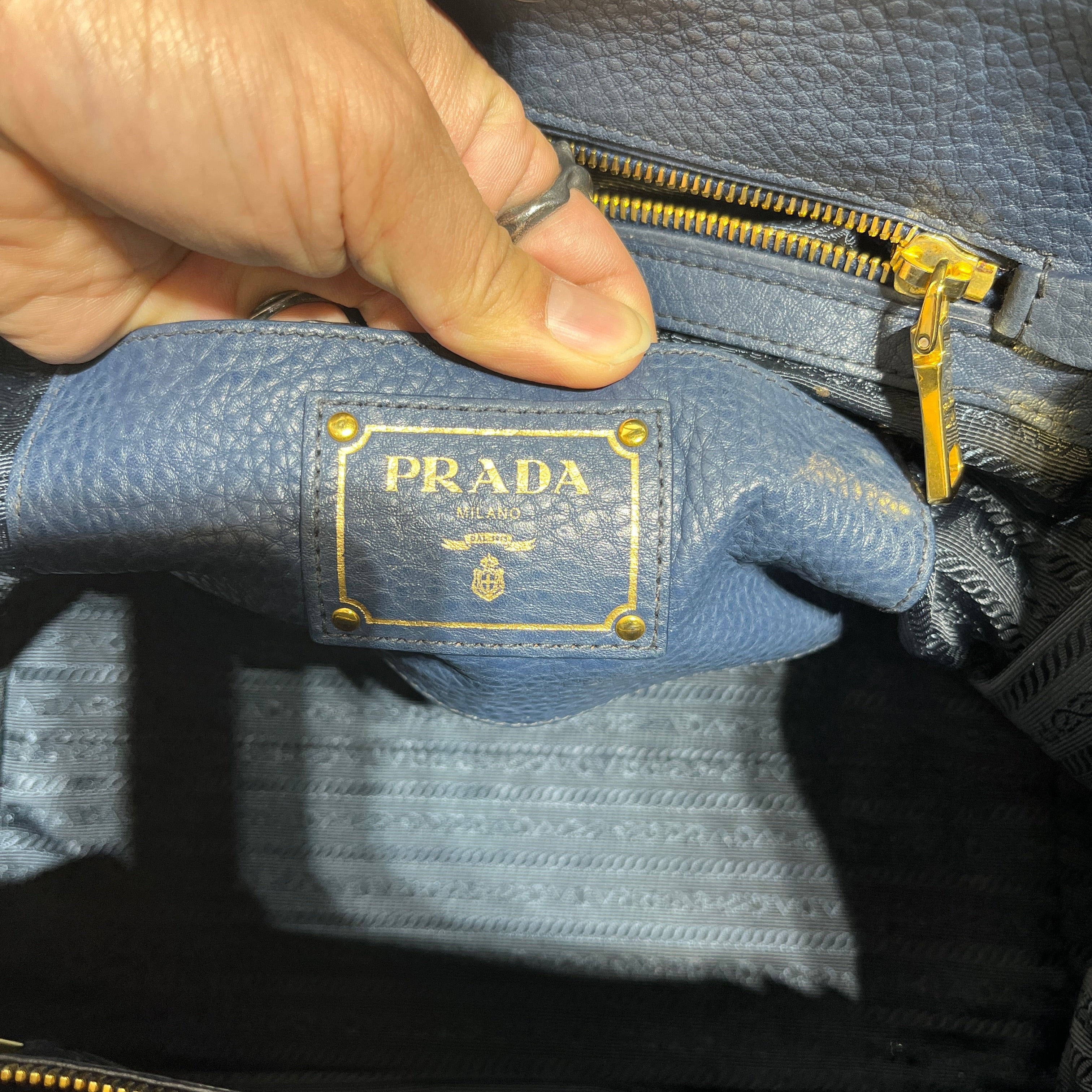 PRADA/Hand Bag/Leather/NVY/VITELLO DAINO SHOPPER TOTE view 9