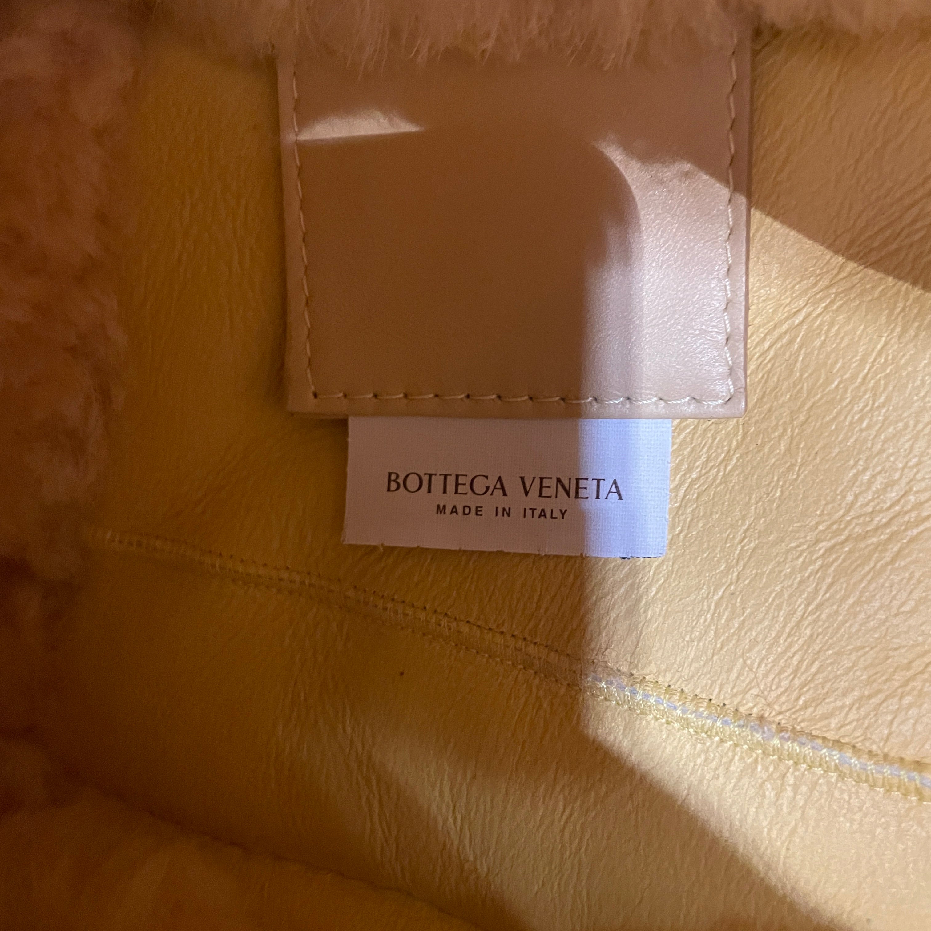 BOTTEGA VENETA/Tote Bag/Sheepskin/CML/GOLD CHAIN view 5