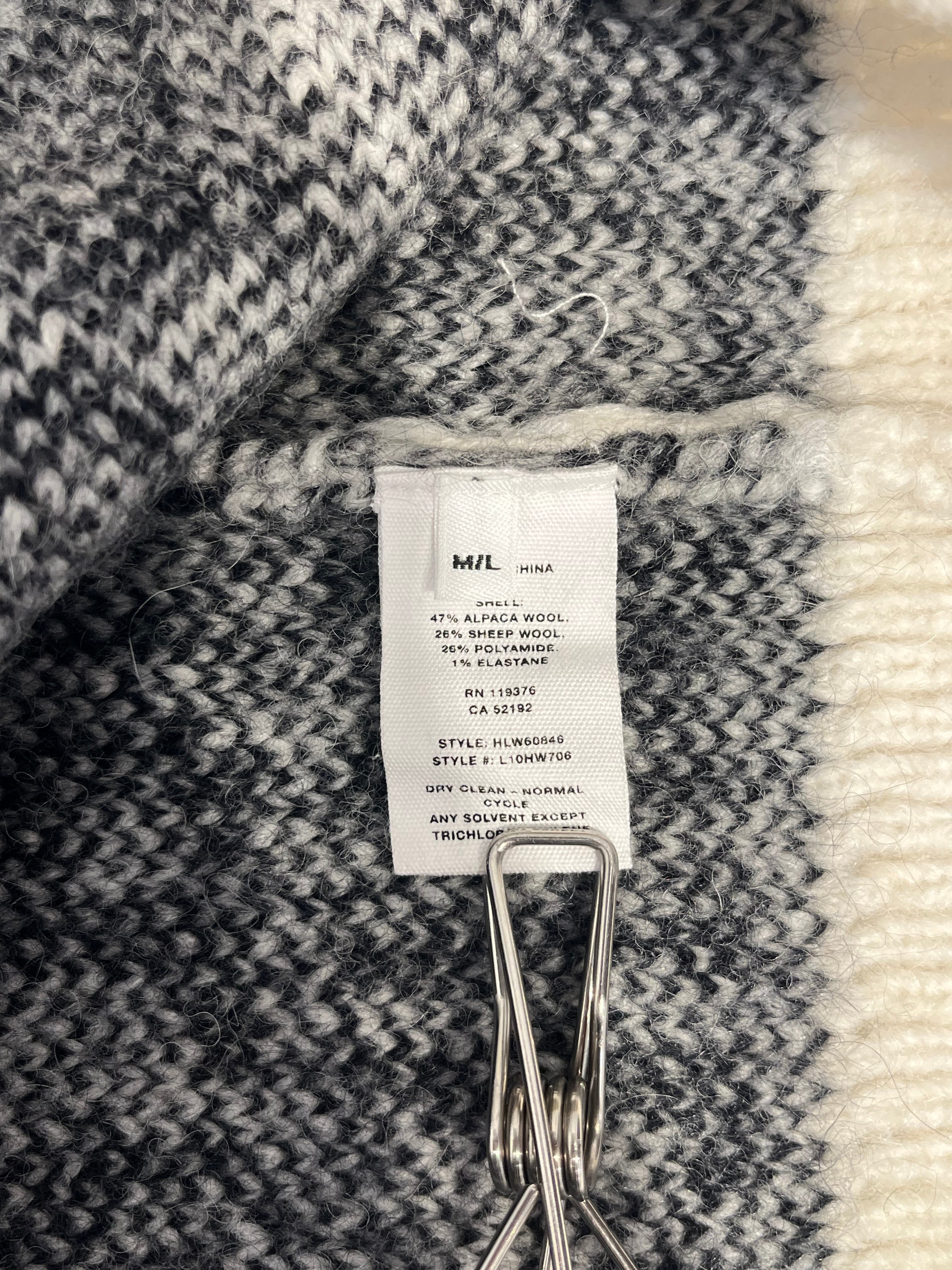 Helmut Lang/Sweater/L/All Over Print/Wool/WHT/REPEAT LOGO V-NECK view 4