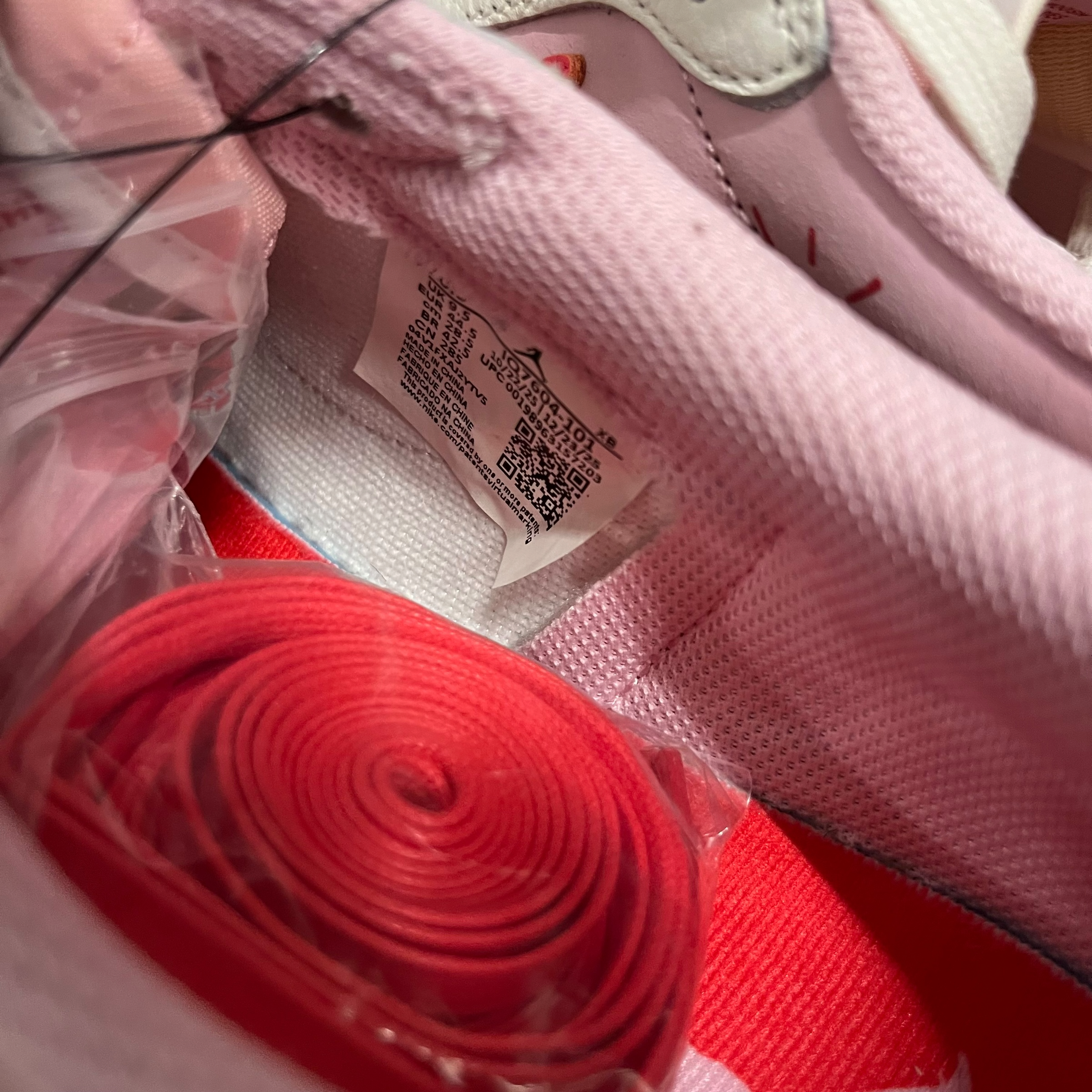 NIKE/Low-Sneakers/US 10.5/Leather/PNK/travis scott tropical pink view 8