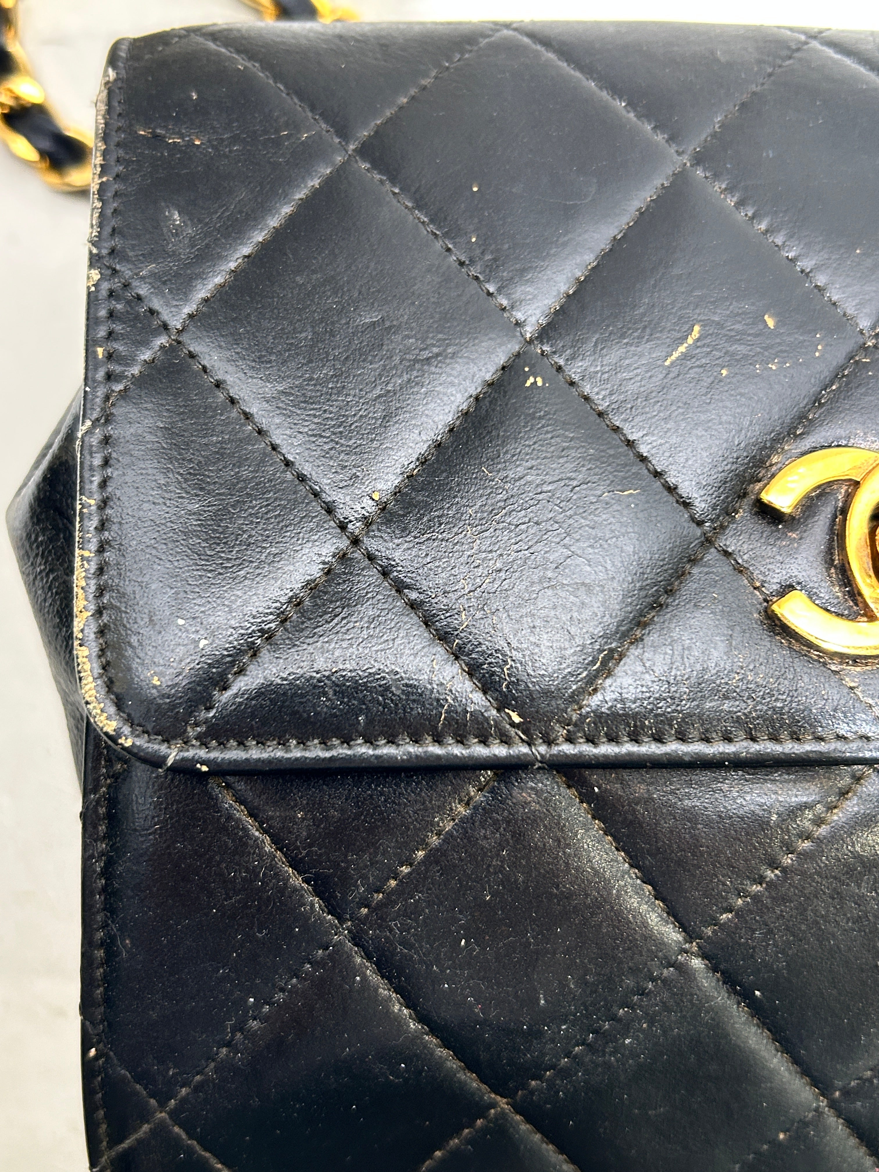CHANEL/Cross Body Bag/Leather/BLK/QUILTED SQUARE GOLD HARDWARE view 7