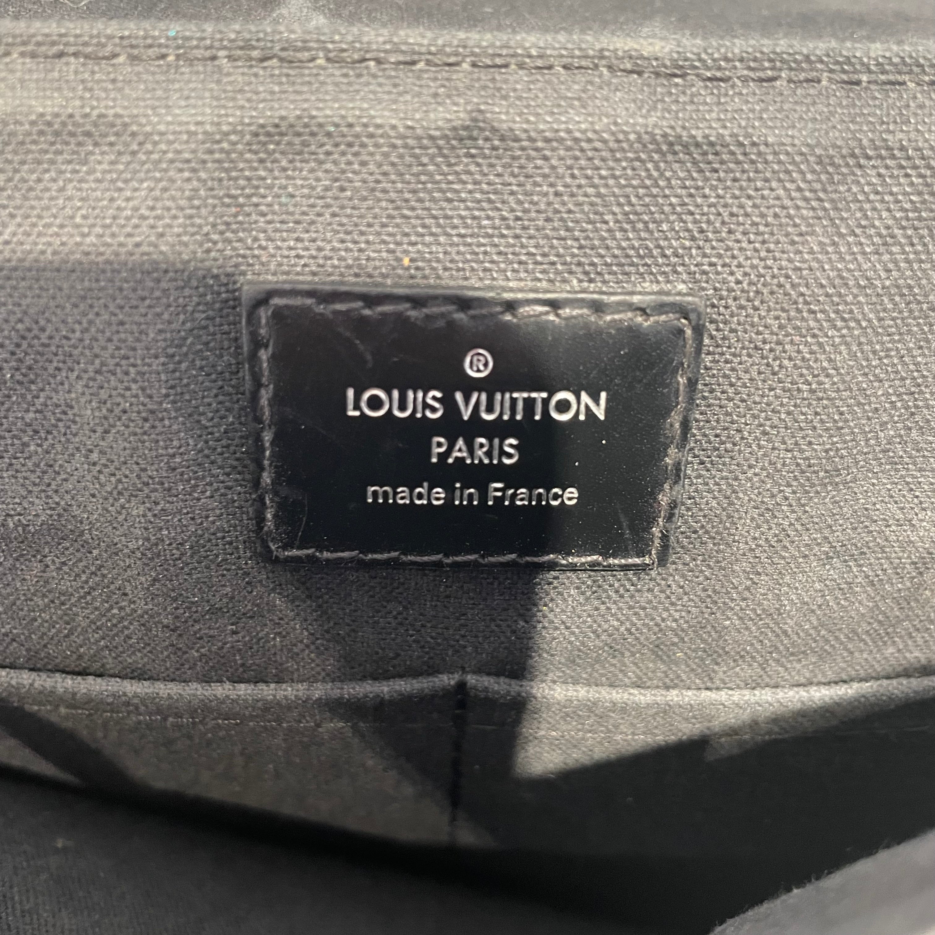 LOUIS VUITTON/Cross Body Bag/Monogram/Leather/BLK/DISTRICT LEATHER BAG view 5