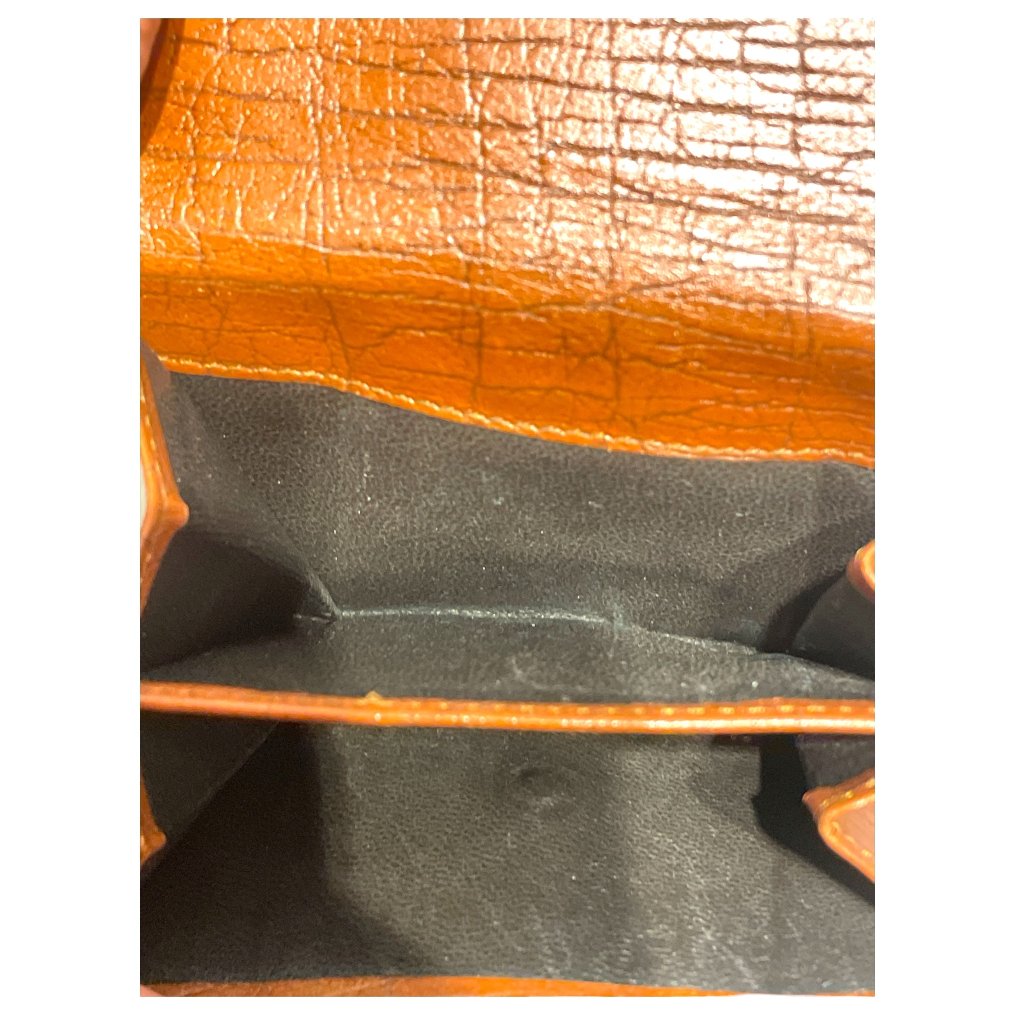 GUCCI/Wallet/Leather/CML/L's/Crack Embossed Jackie Wallet view 4