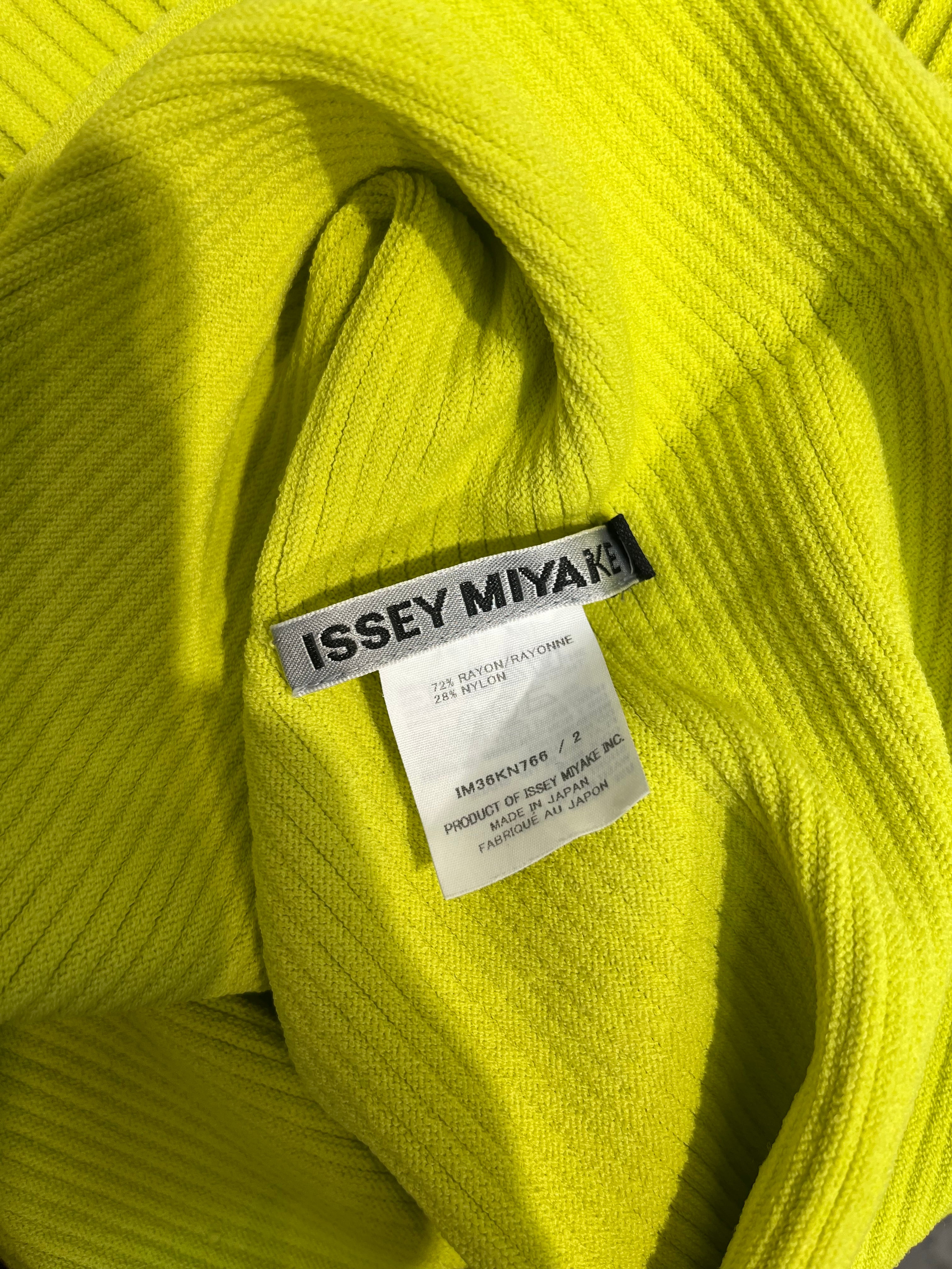 ISSEY MIYAKE/LS Blouse/2/Nylon/YEL/YELLLOW PLEATED LONG SL BLOUSE view 3