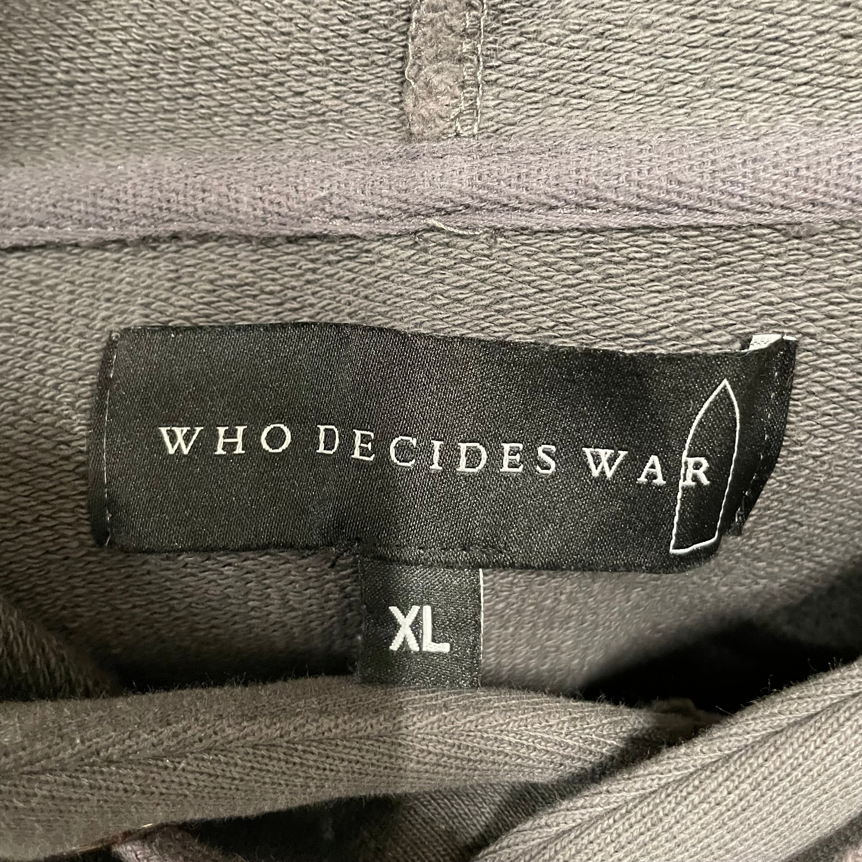 WHO DECIDES WAR/Heavy Sweater/XL/Graphic/Cotton/GRY/Distressed/ view 3