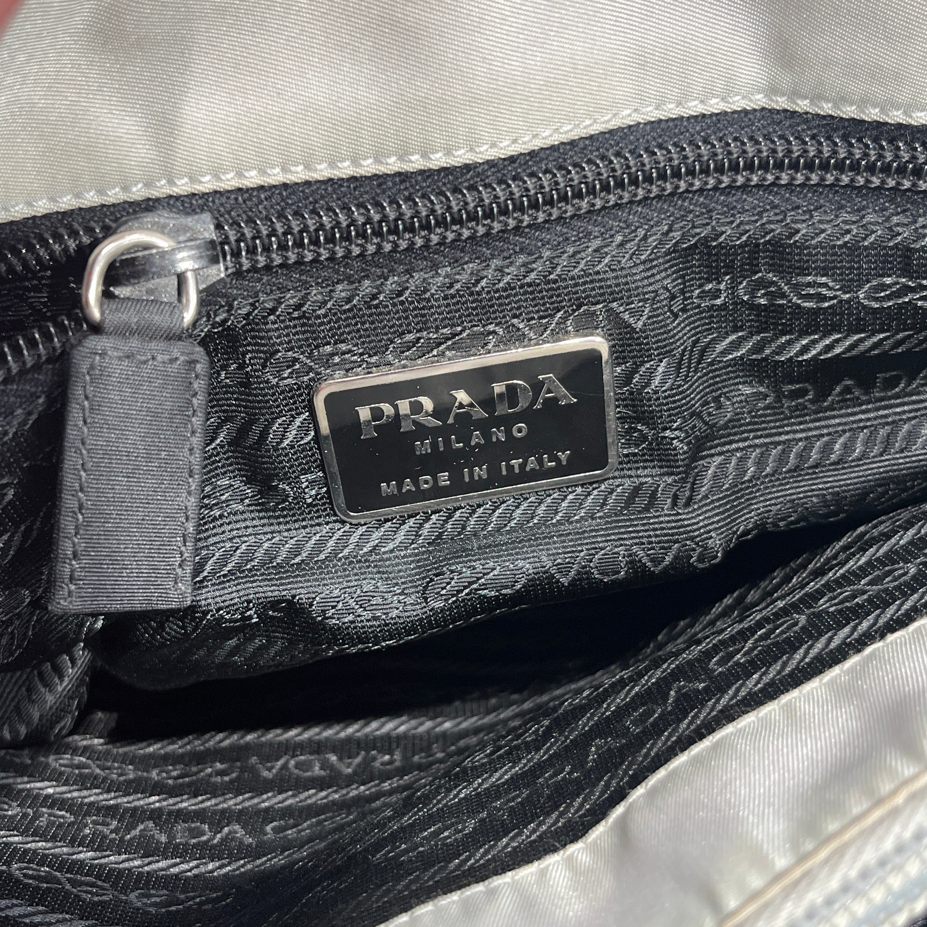 PRADA/Hand Bag/Nylon/CRM/CHAIN view 5