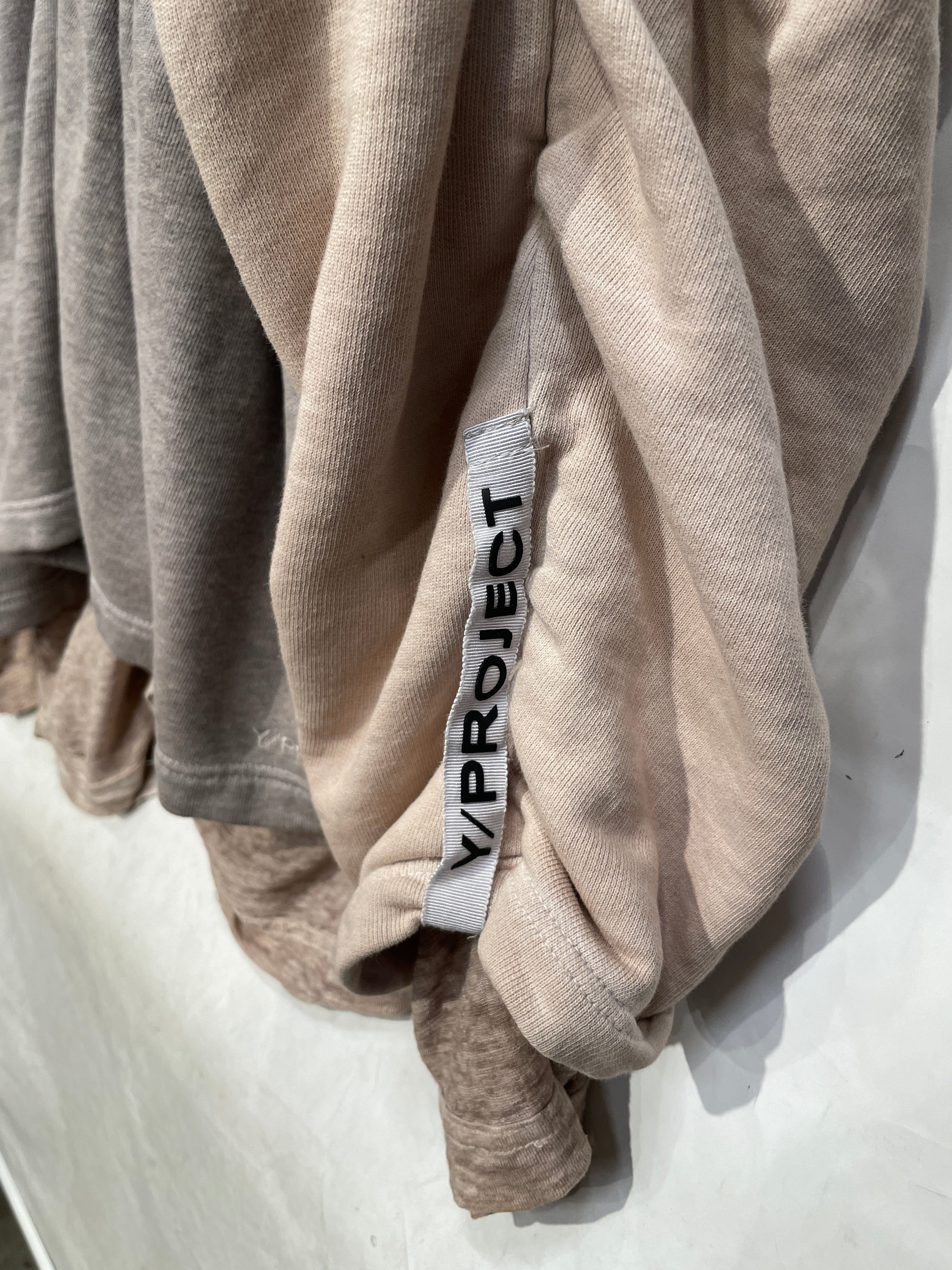 Y/PROJECT/Heavy Sweater/L/Stripe/Cotton/GRY/RUFFLED BEG SHOULDER view 3
