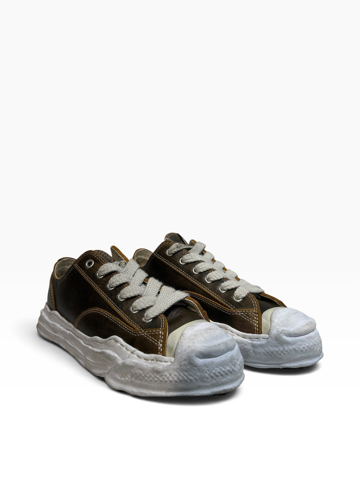 MIHARA YASUHIRO/Low-Sneakers/EU 45/Leather/BRW/distressed look view 1