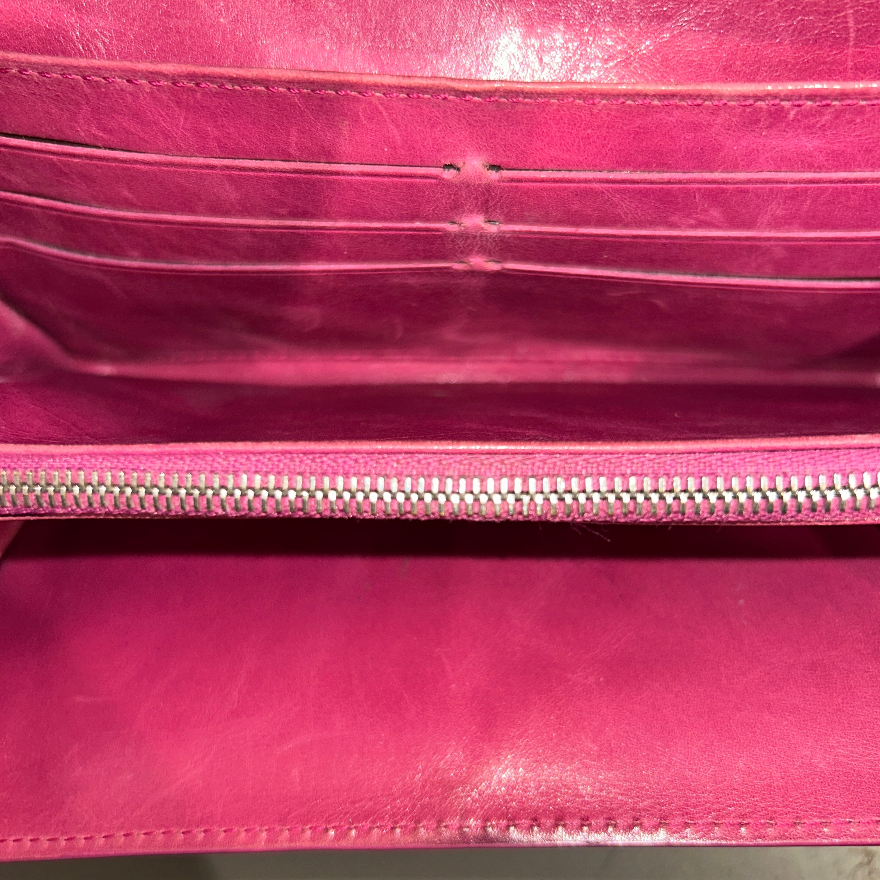 LOUIS VUITTON/Wallet/Monogram/PNK/MONOGRAM CHARMS view 4