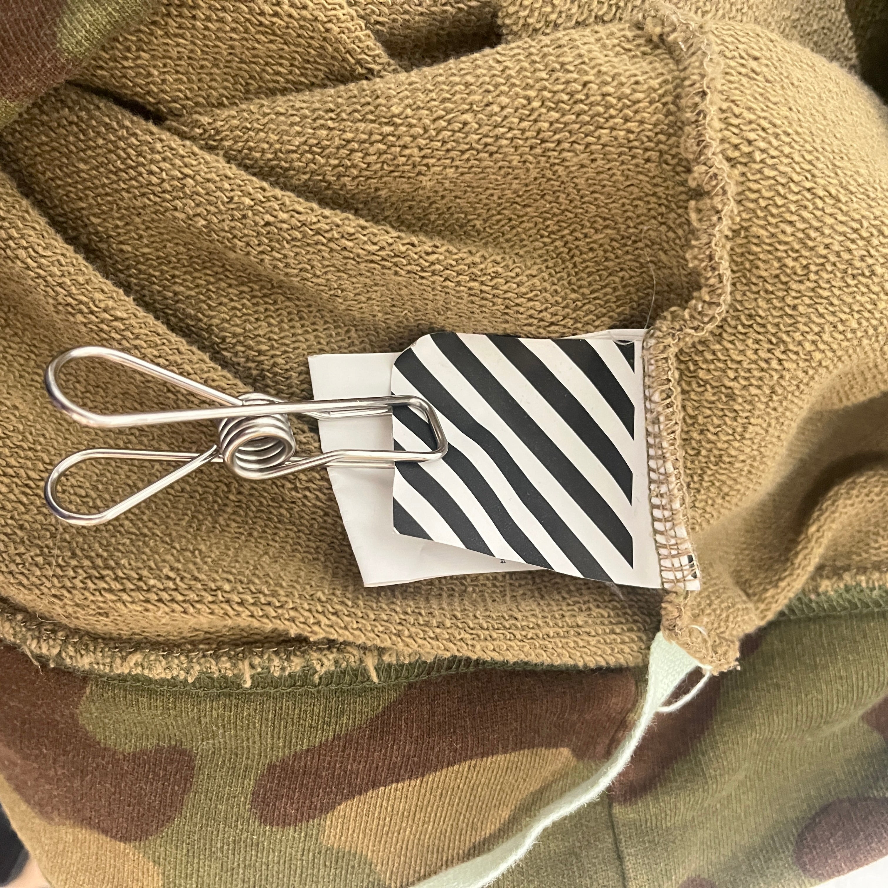 OFF-WHITE/Hoodie/XS/Camouflage/Cotton/GRN/ARROW LOGO ON BACK view 4