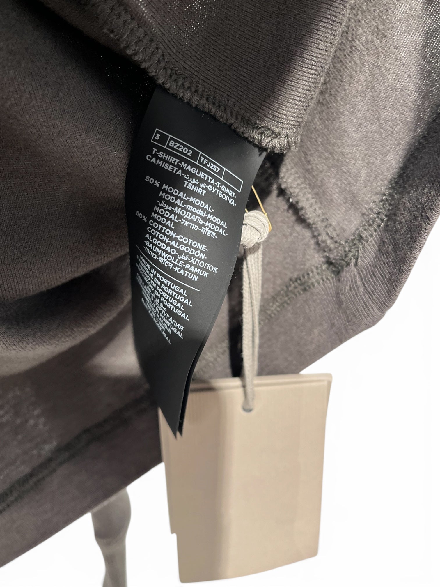TOM FORD/Henleyneck CS/58/Cotton/GRY/Reversible/ view 3