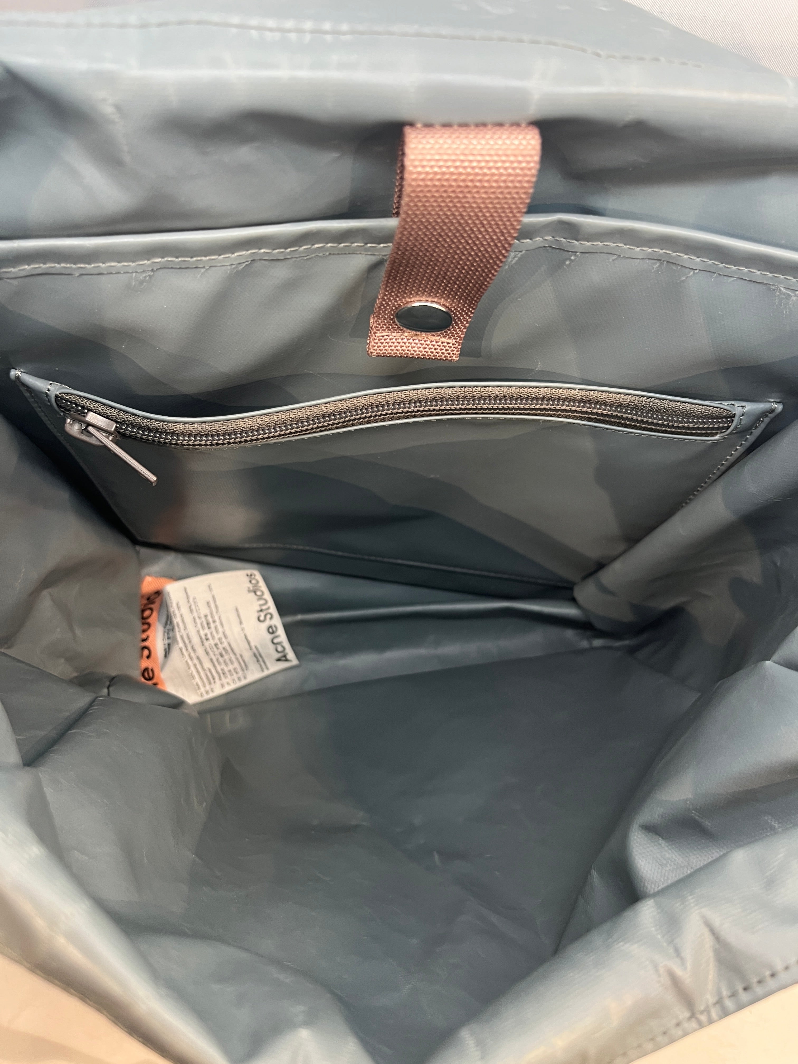 Acne Studios/Backpack/GRY/ view 4