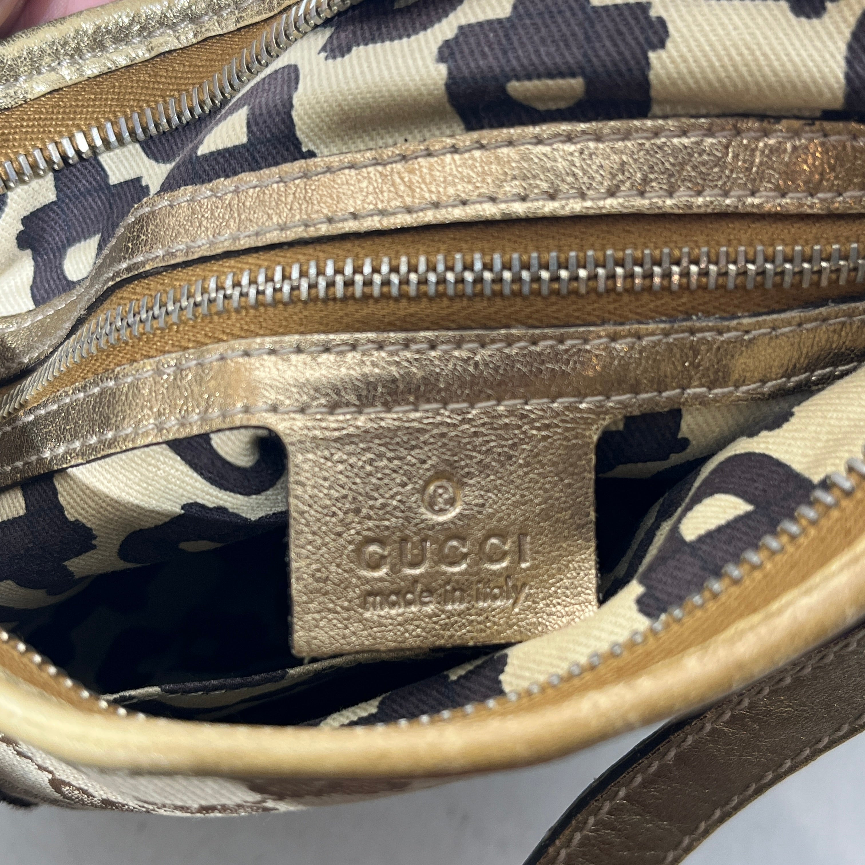 GUCCI/Cross Body Bag/Monogram/Cotton/KHK/HEART CHARM view 3