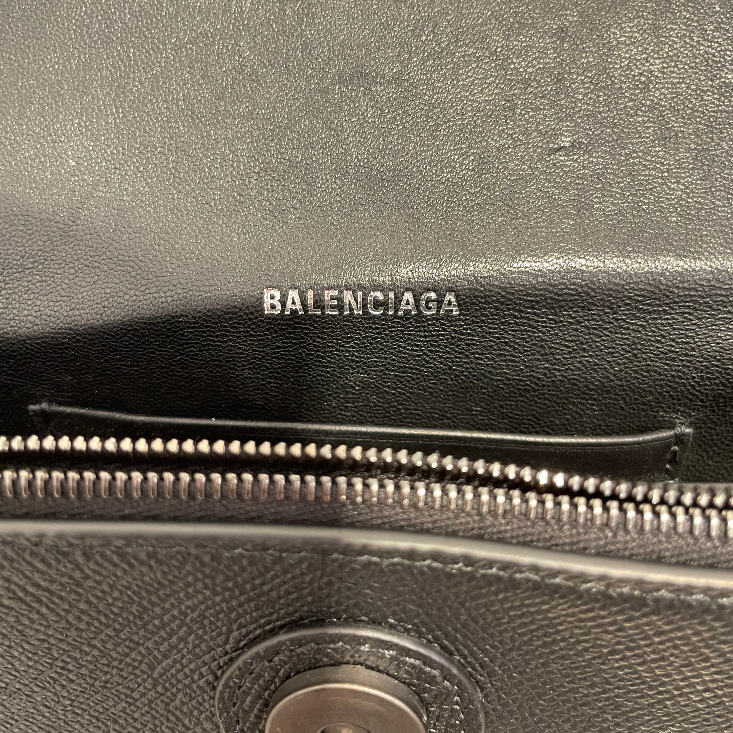 BALENCIAGA/Cross Body Bag/Leather/BLK/black hourglass view 6