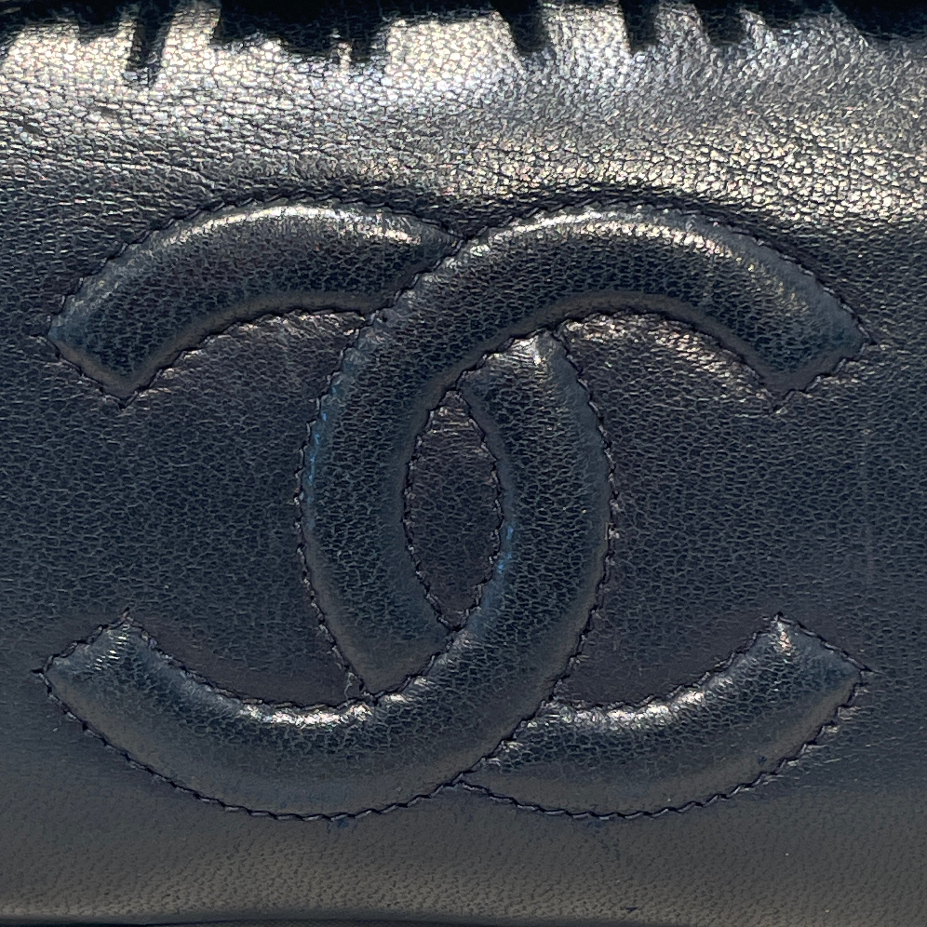 CHANEL/Cross Body Bag/Lambskin/NVY/Quilted Matelasse Chain Bag view 5
