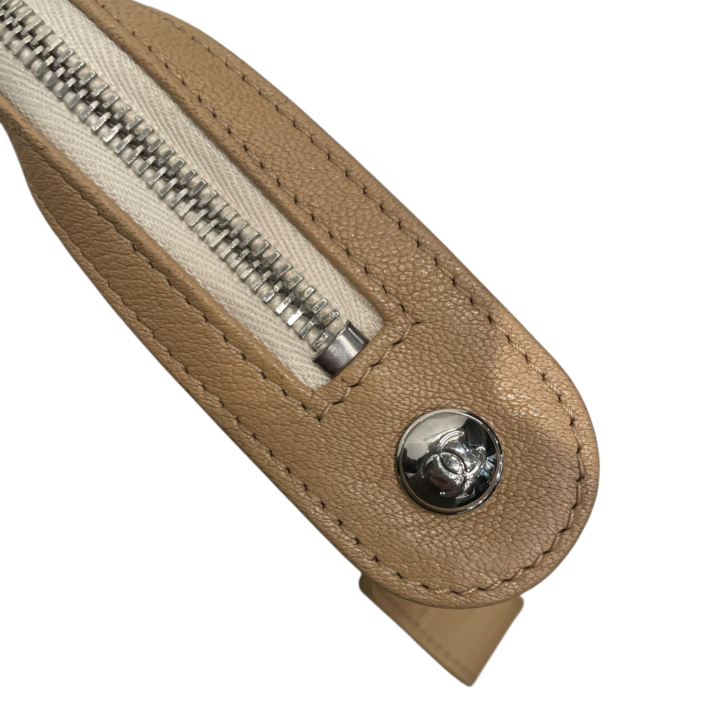CHANEL/Bag/Tweed/CRM/CHANEL MAXI BOWLING BAG view 5