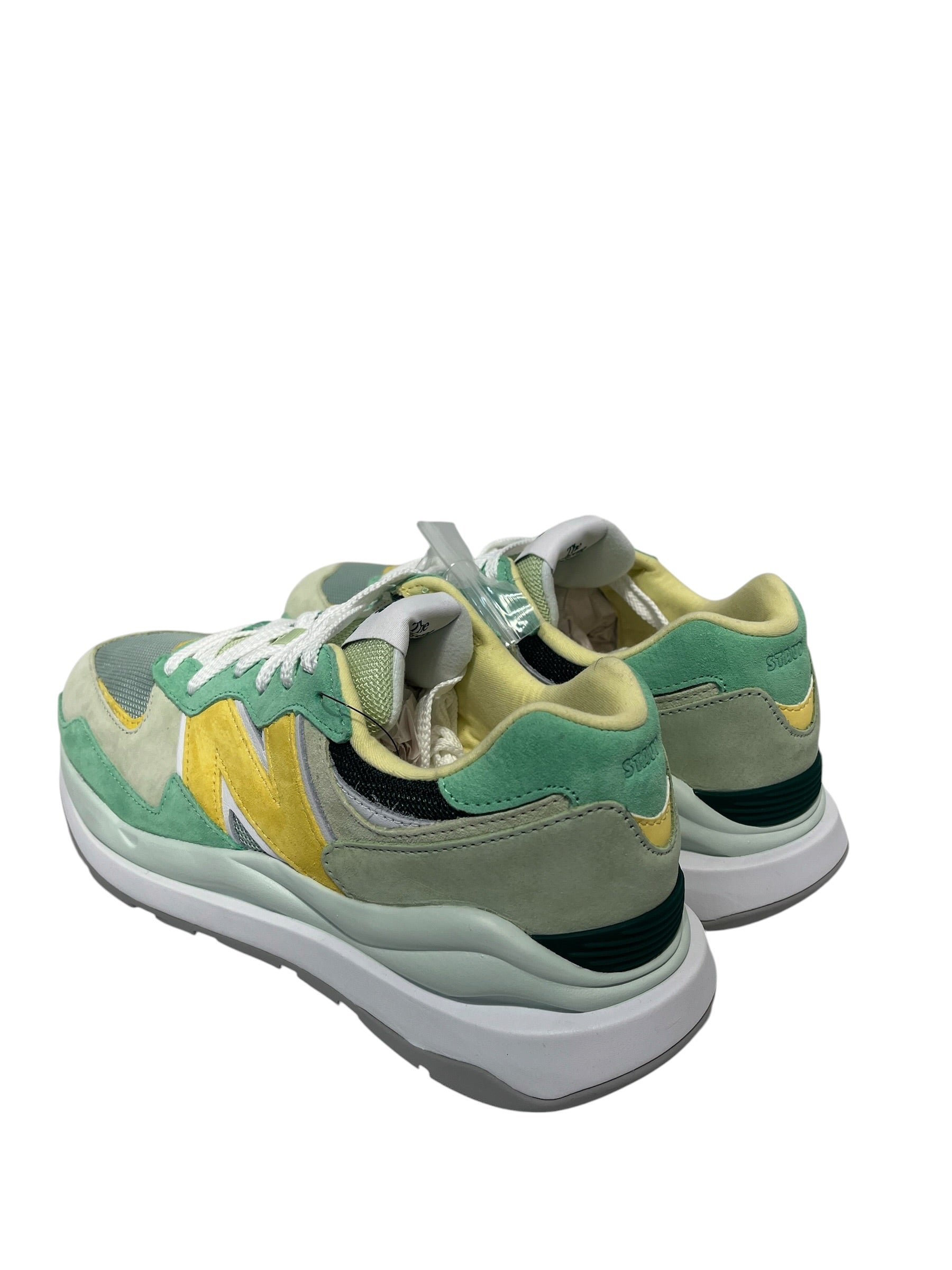 NEW BALANCE/Low-Sneakers/US 9.5/Suede/GRN/Staud 574 view 2