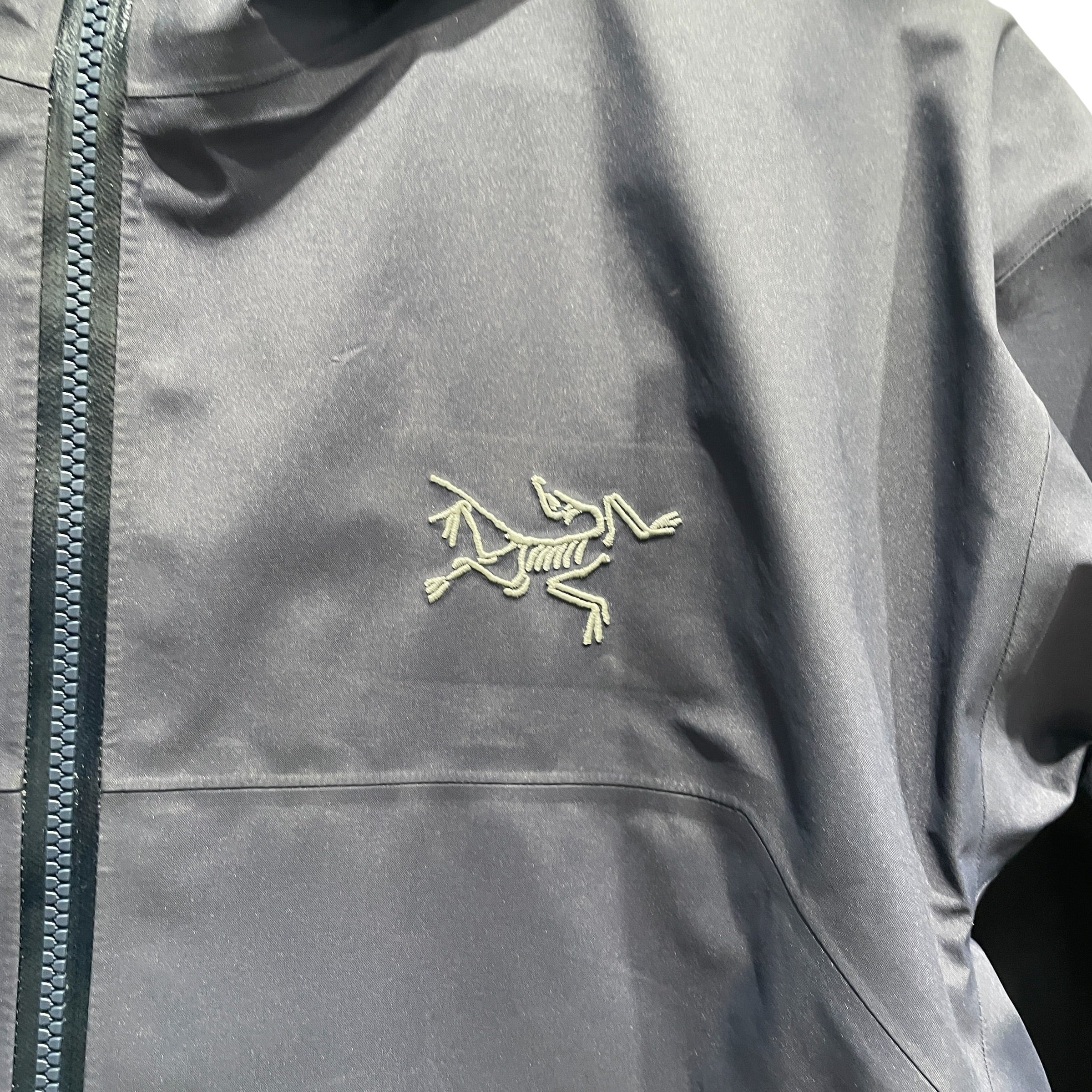 ARC'TERYX/Jacket/M/Gore-Tex/NVY/Beta Jacket view 4