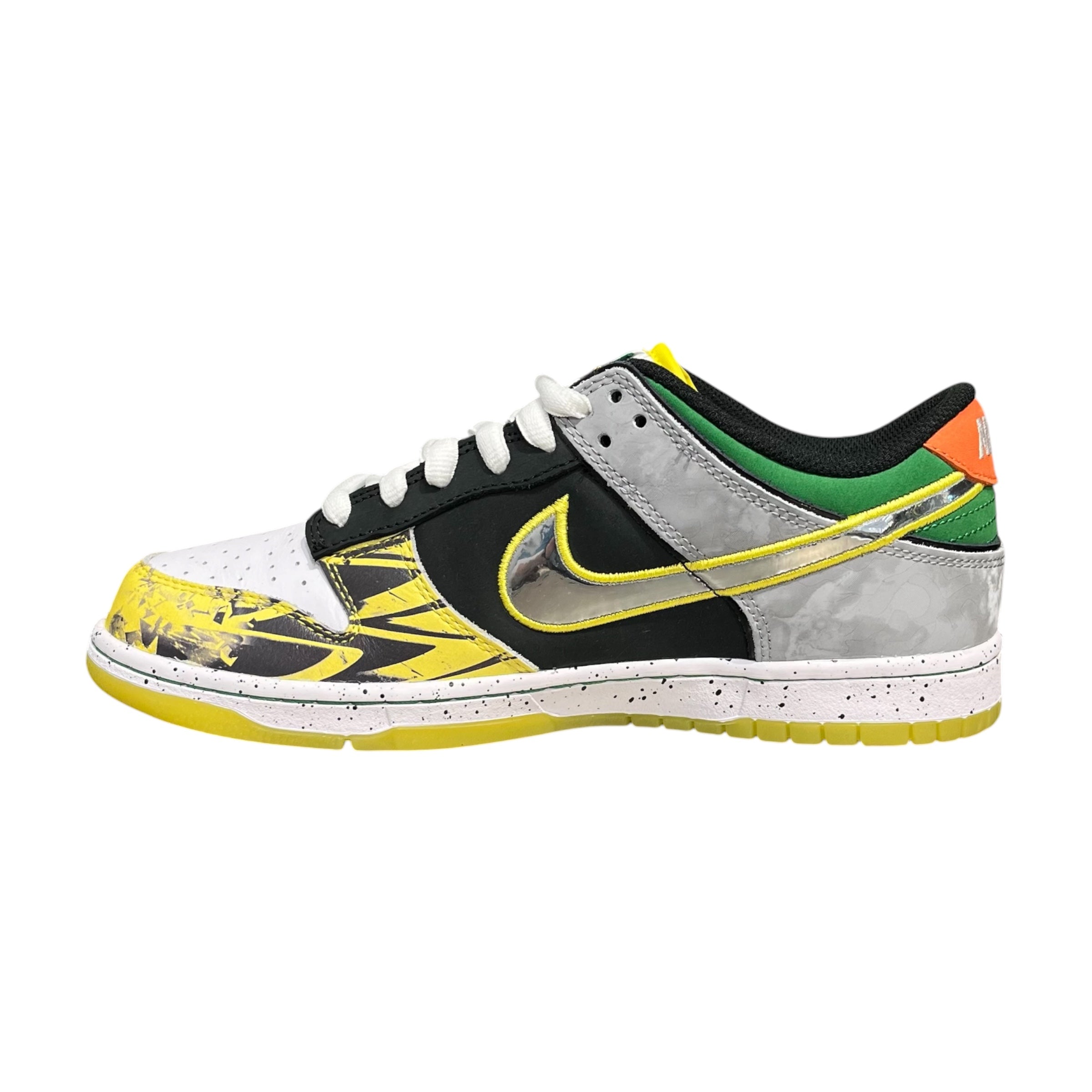 NIKE/Low-Sneakers/US 8.5/GRN/DUCKS DOAF HV1454-100 view 6