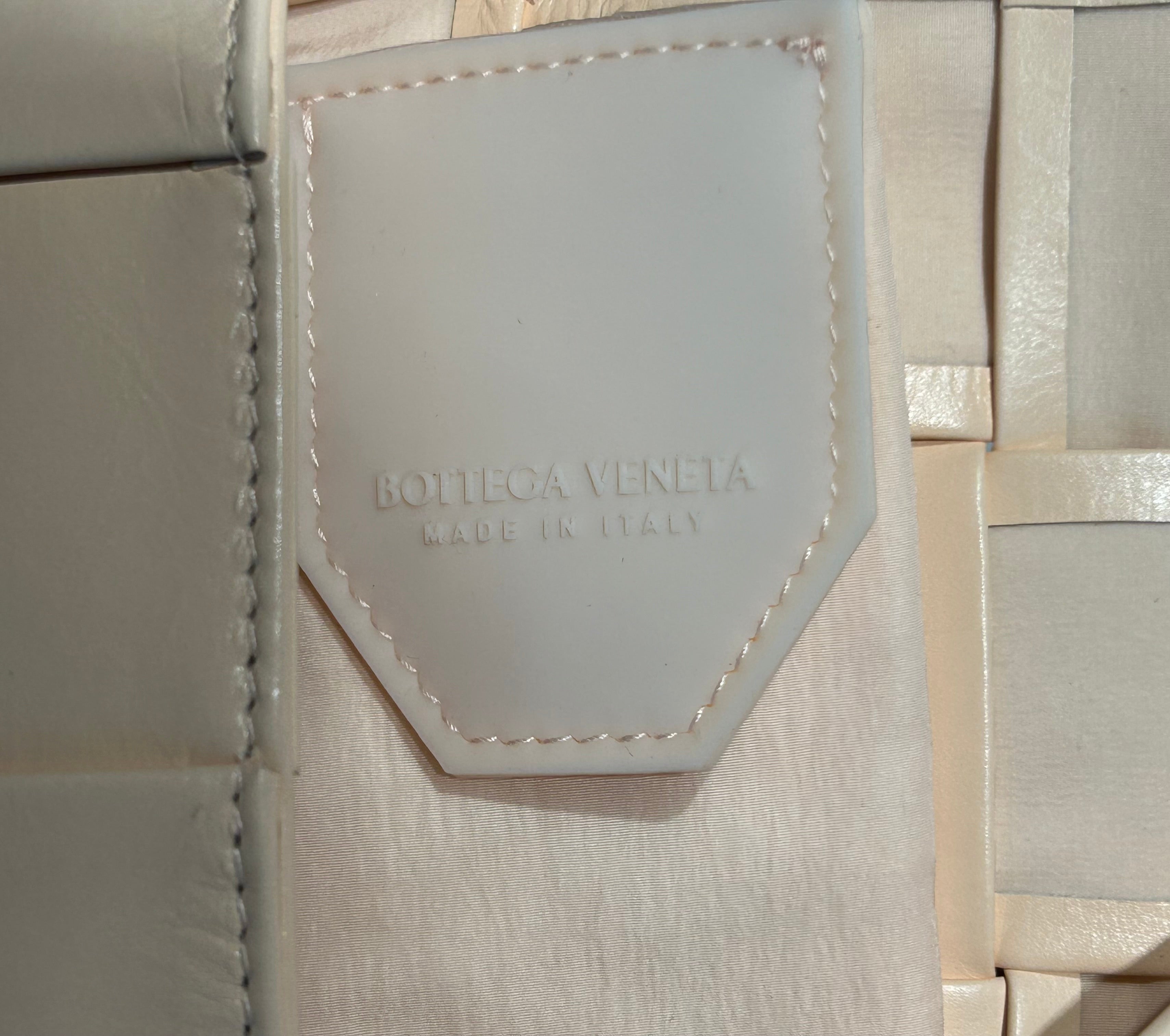 BOTTEGA VENETA/Cross Body Bag/OS/Leather/PNK/Cassette Mini view 5