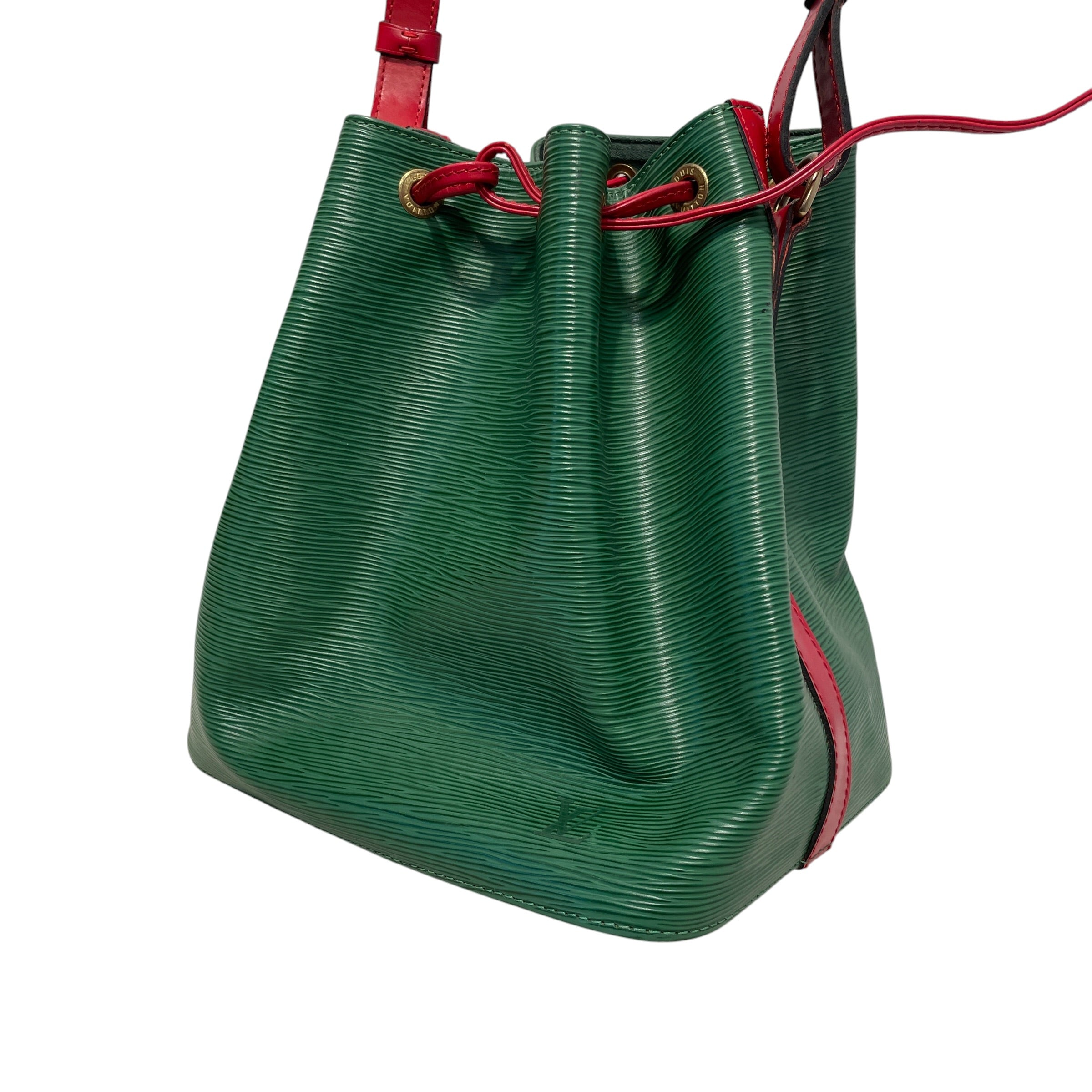 LOUIS VUITTON/Cross Body Bag/Leather/GRN/Epi Petit Noe Shoulder Bag view 3
