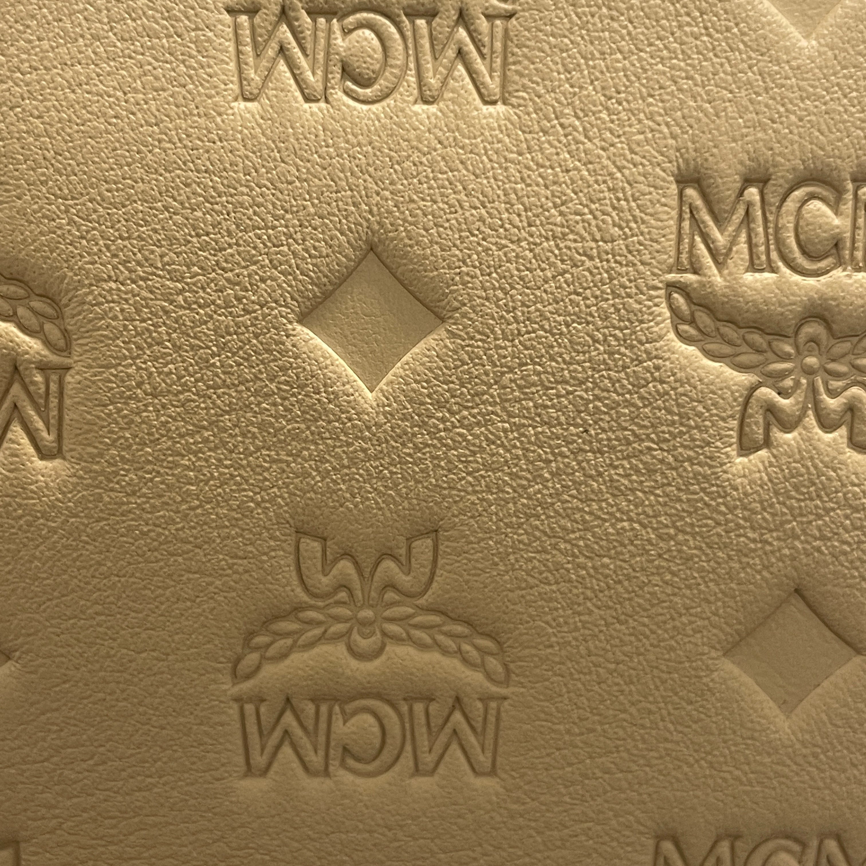 MCM/Long Wallet/Monogram/Leather/BEG/yellow strap view 5