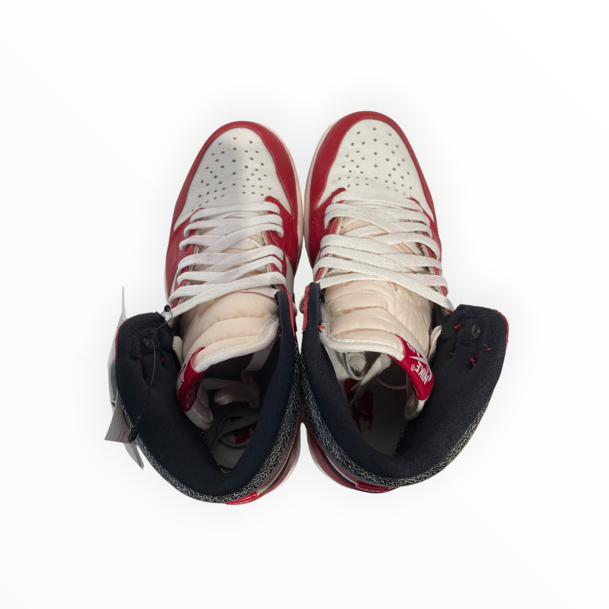 NIKE/AIR JORDAN 1 RETRO HIGH OG/Hi-Sneakers/US 8.5/Leather/RED/DZ5485-612 view 3