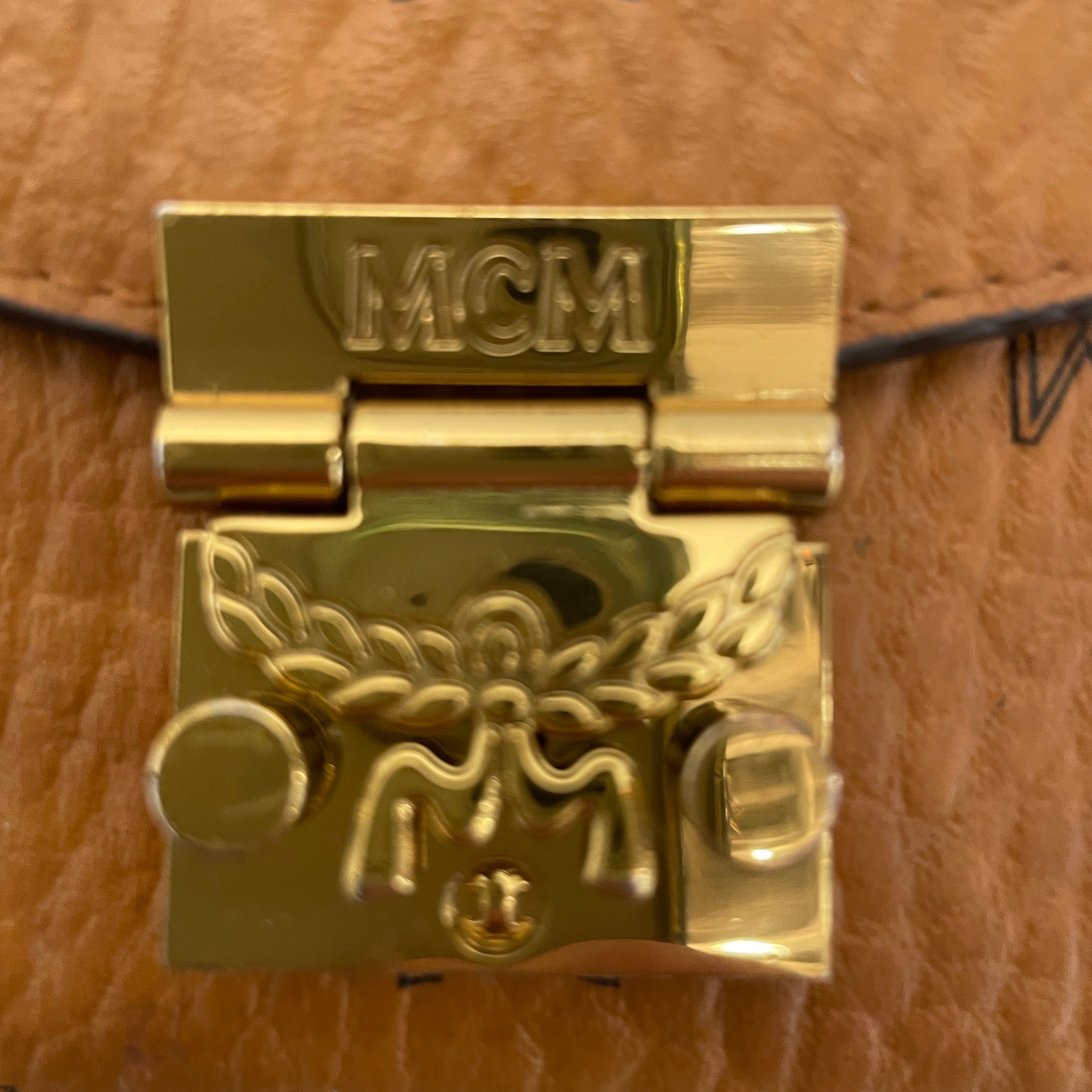 MCM/Cross Body Bag/Monogram/Leather/BEG/tracy view 3