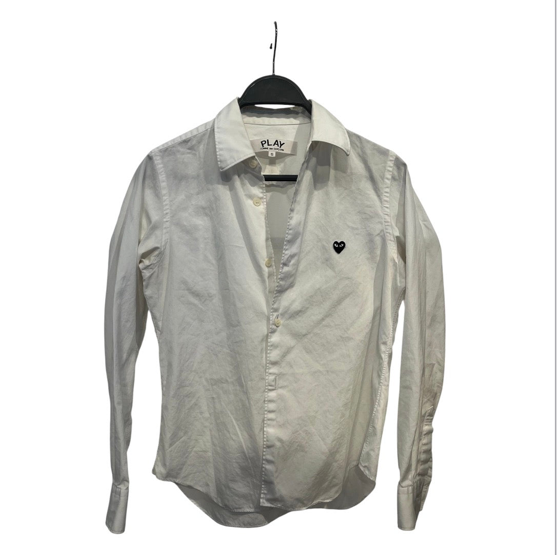 PLAY COMME des GARCONS/Shirt/S/Cotton/WHT/BLACK HEART "PLAY" LOGO view 1