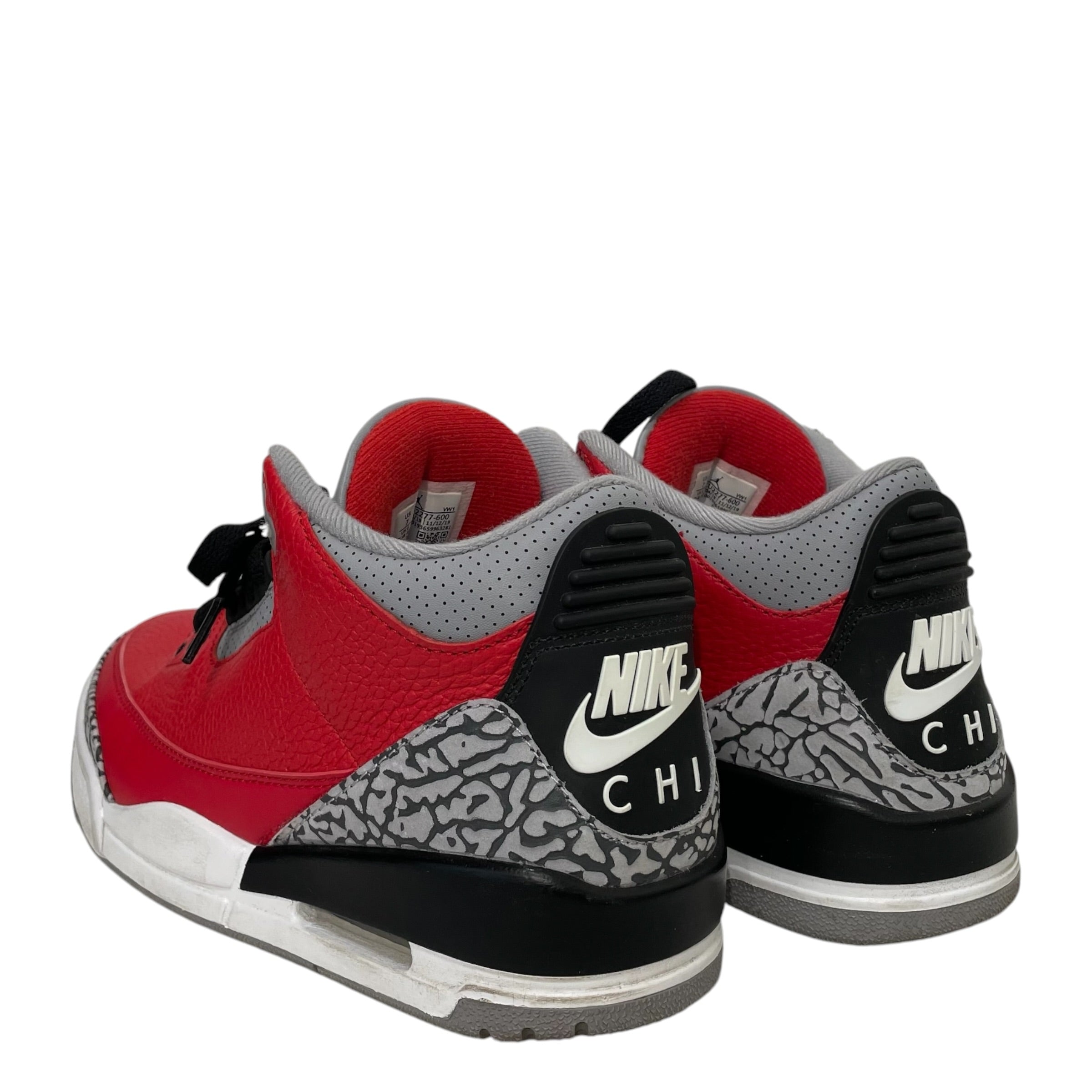 NIKE/Hi-Sneakers/US 7/RED/JORDAN 3 RETRO SE UNITE view 2